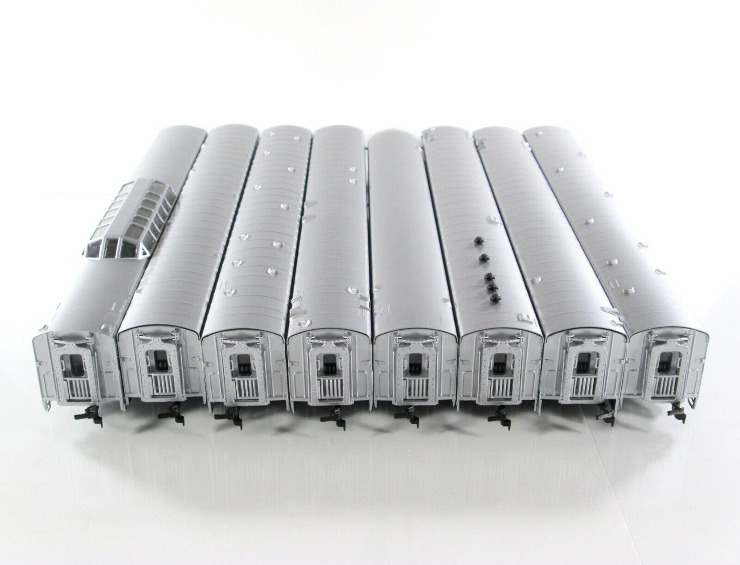 HO Scale BURLINGTON *TEXAS ZEPHYR* Lightweight Passenger 8-Car Set - IHC 47308