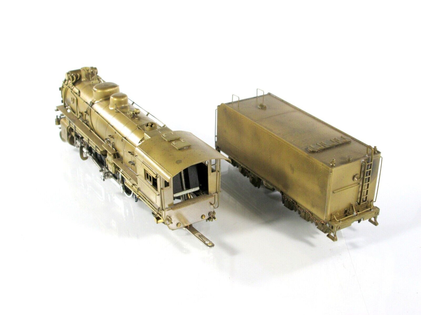 HO Scale BRASS Western Pacific 2-8-2 Steam Locomotive & Tender --- United Models