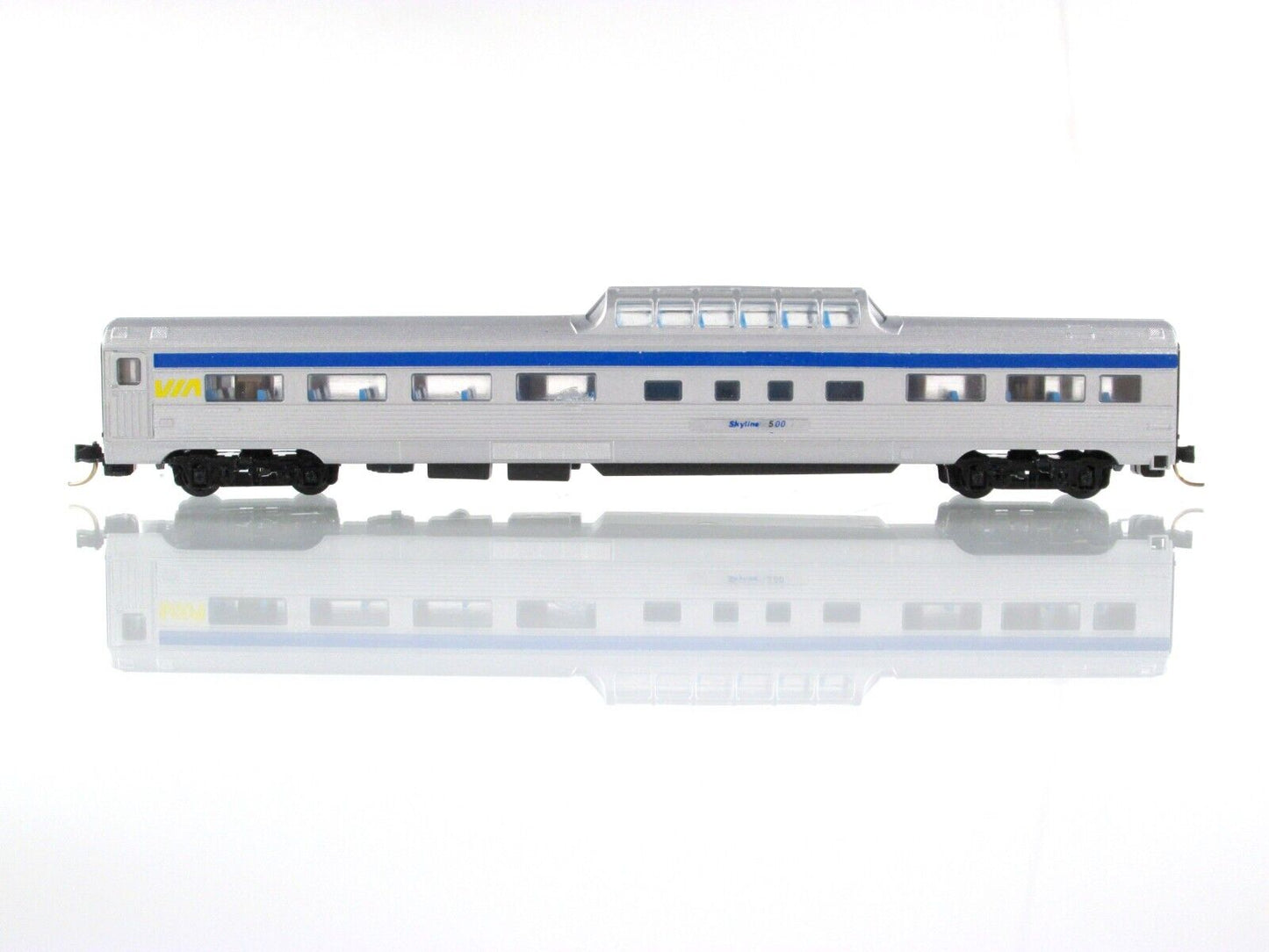 N Scale VIA Rail Dome Car *Skyline 500* - Micro Trains Couplers - Con-Cor 040245