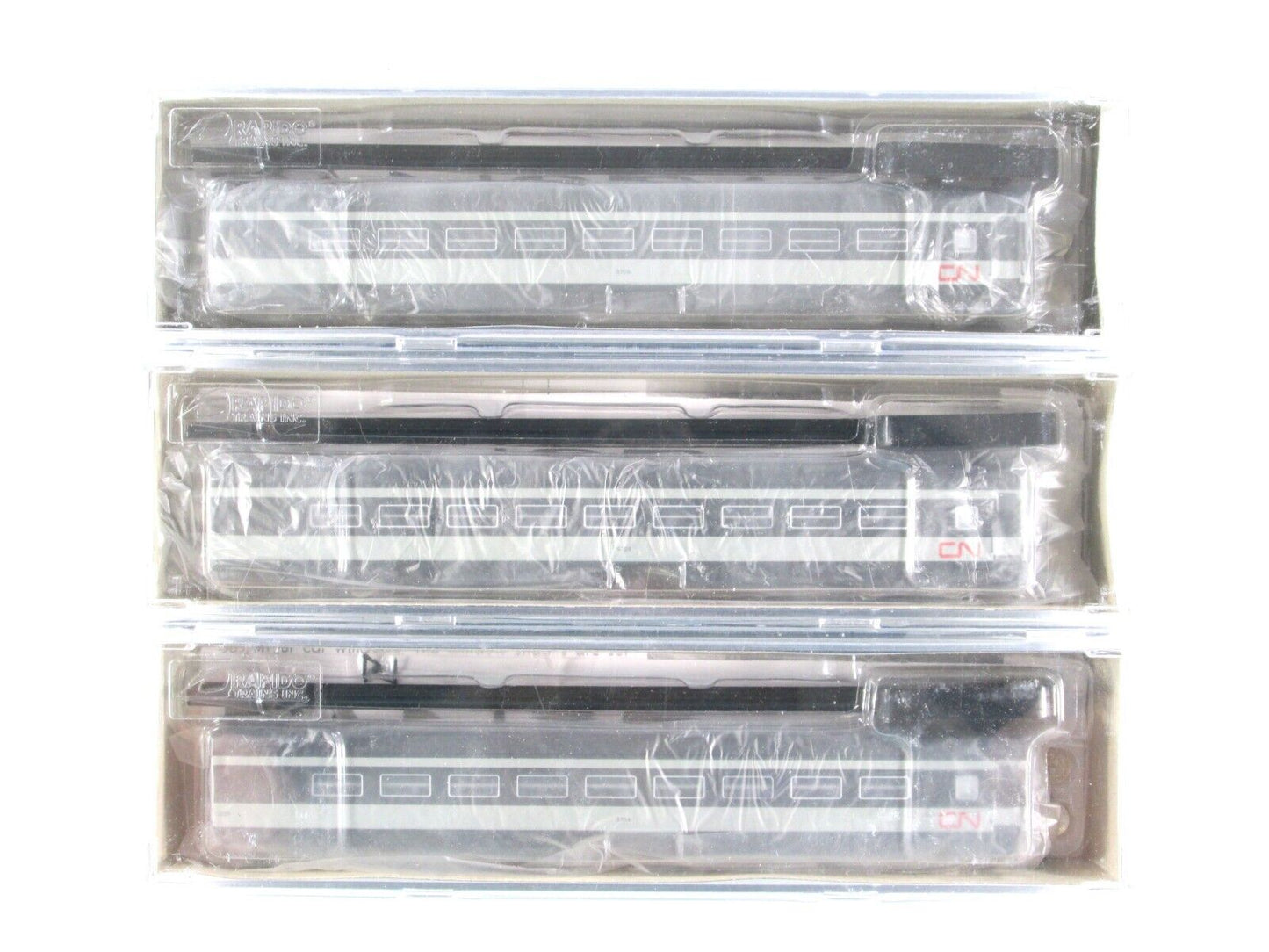 N Scale CANADIAN NATIONAL Dayniter Passenger Coach Car 3-Pack Set -Rapido TRAINS