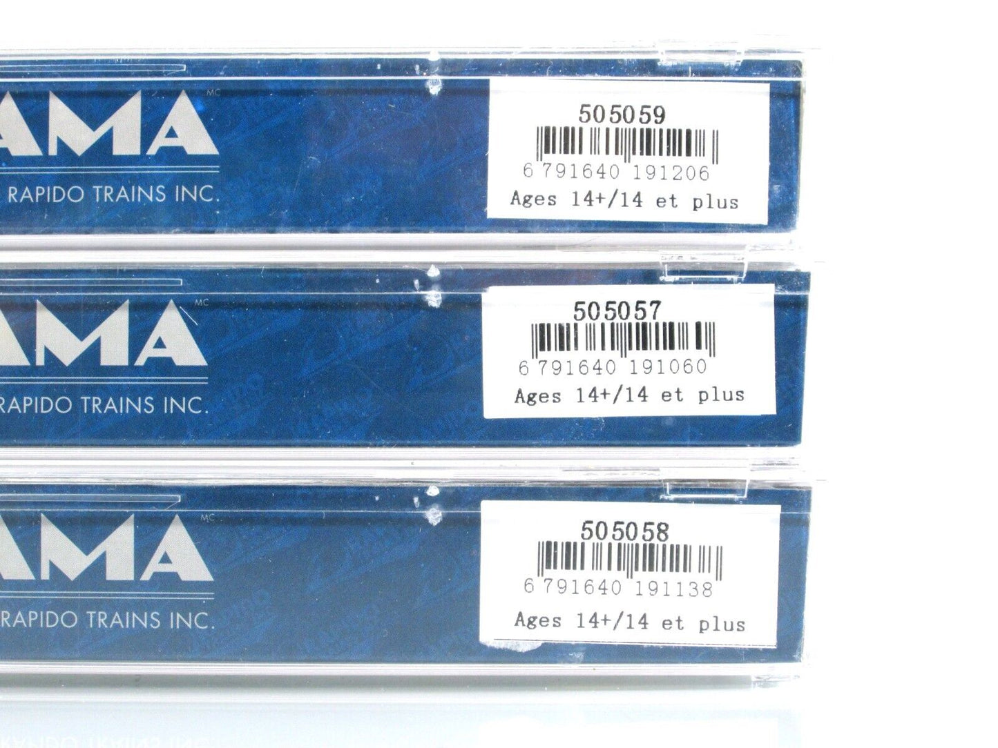 N Scale CANADIAN NATIONAL Dayniter Passenger Coach Car 3-Pack Set -Rapido TRAINS
