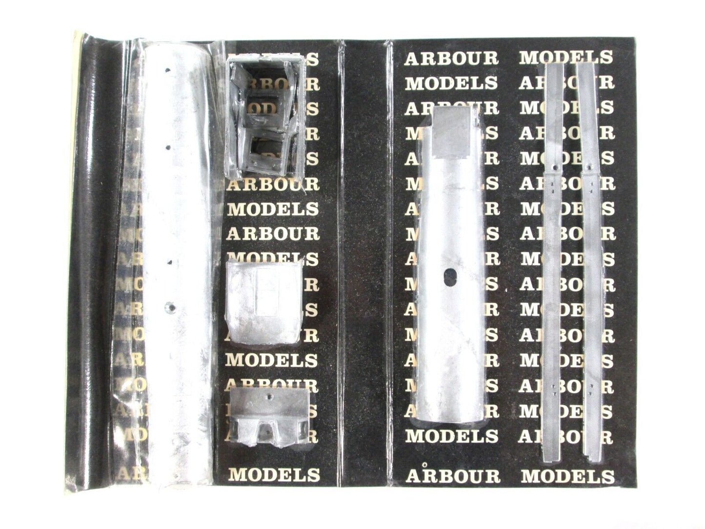 HO Scale Chesapeake & Ohio 2-6-6-6 H8 Allegheny Locomotive Kit --- ARBOUR MODELS