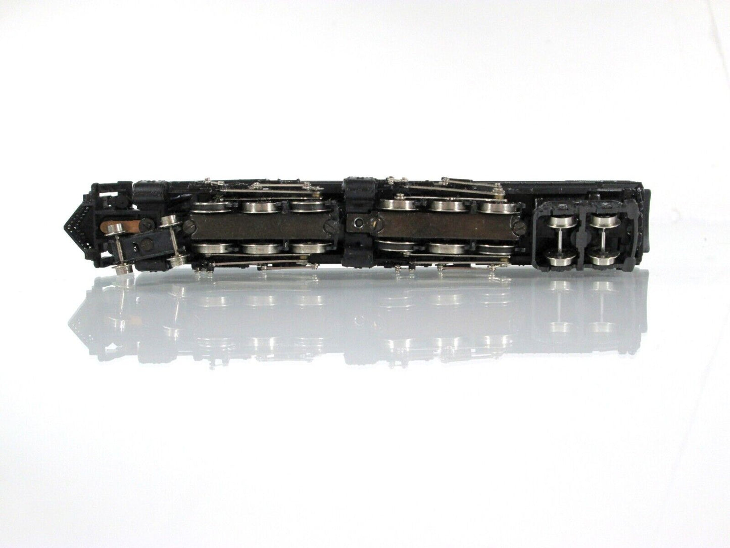 N Scale UNION PACIFIC 4-6-6-4 CHALLENGER Locomotive - UP #3977 -Rivarossi 003701