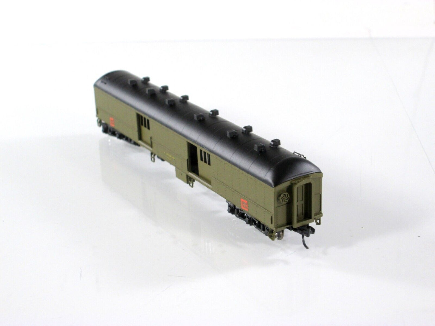 N Scale Canadian National 73' Baggage Express Car, CNR 8738 - WHEELS of TIME 291