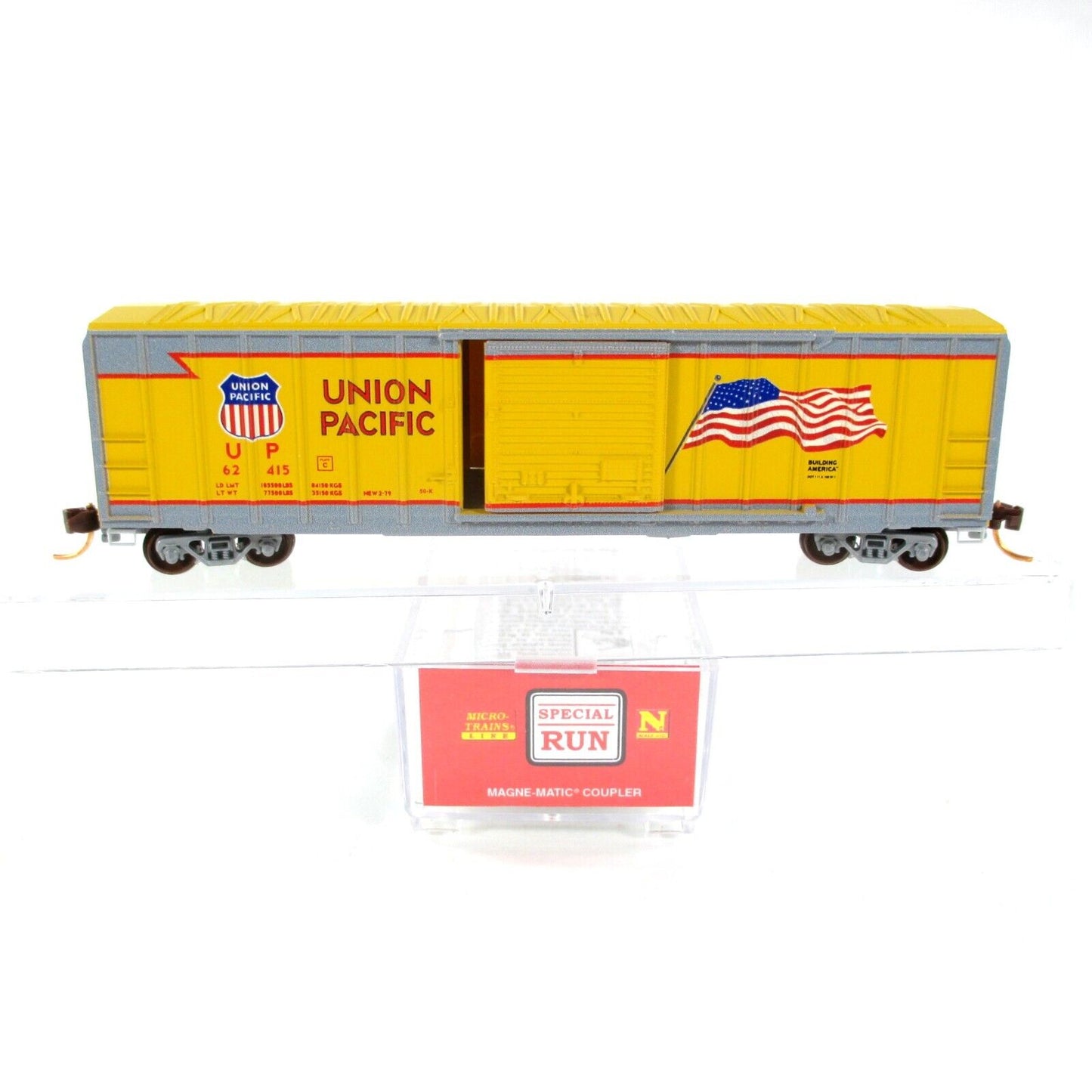 N Scale UNION PACIFIC 50' Box Car #62415, US Flag --- Micro Trains MTL NSE 15-01
