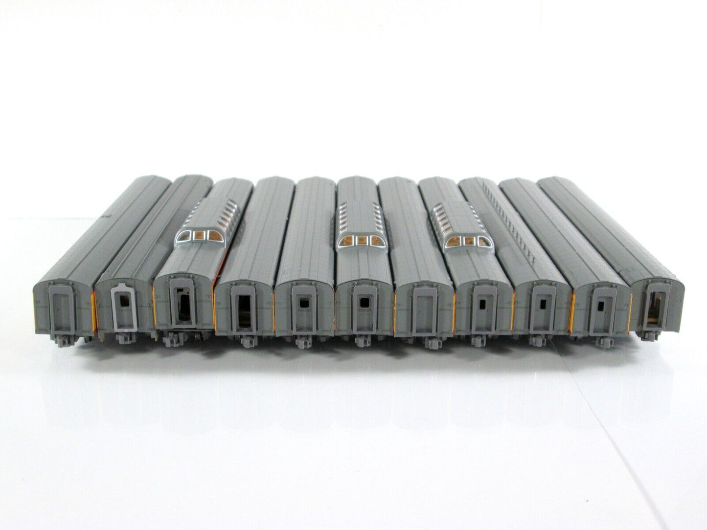 N Scale UNION PACIFIC *CITY of LOS ANGELES* 11-Car Set -Kato 106-088-1 *LIGHTED*