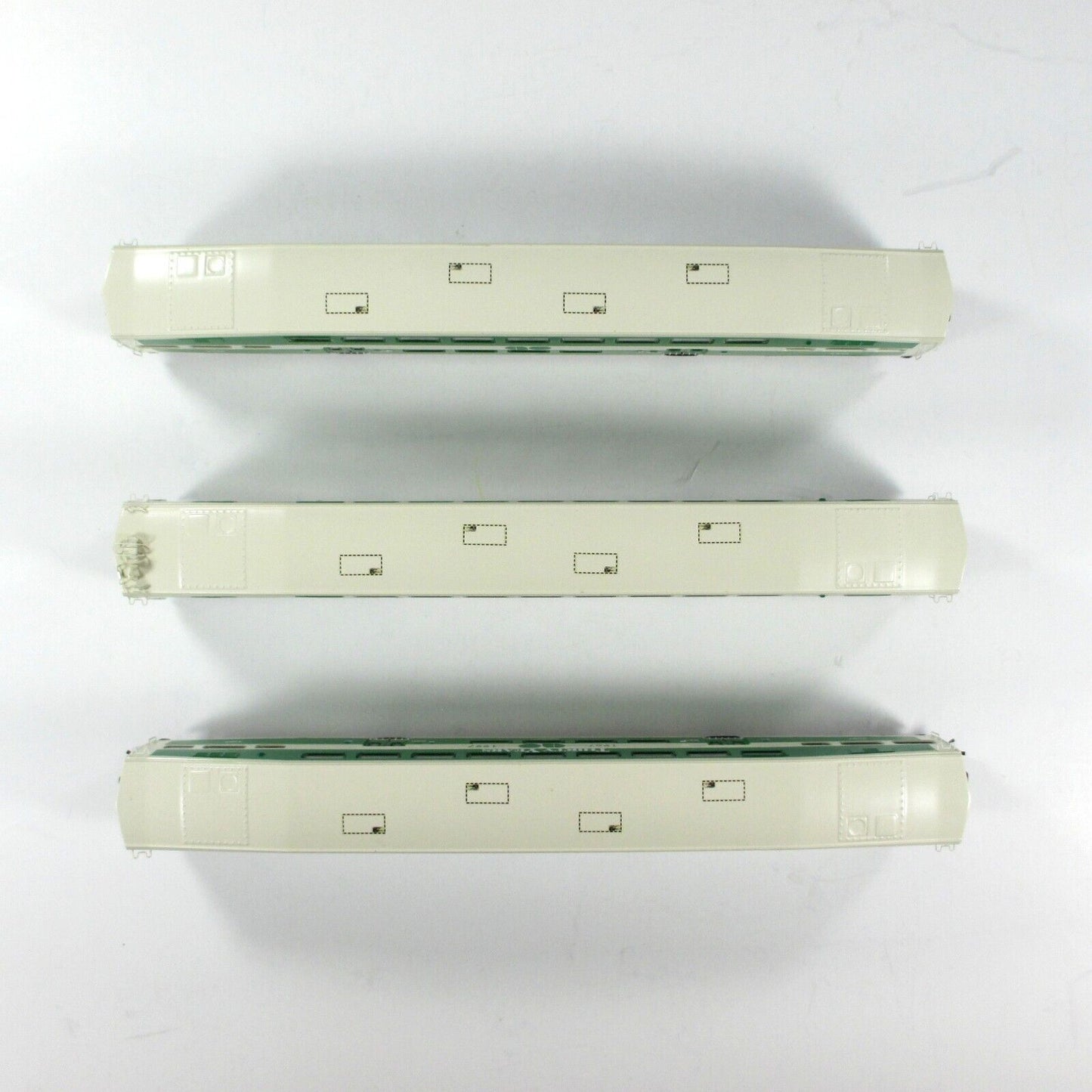 N Scale GO TRANSIT BOMBARDIER Bi-Level Passenger Car 3-Pack Set -- Athearn 10161