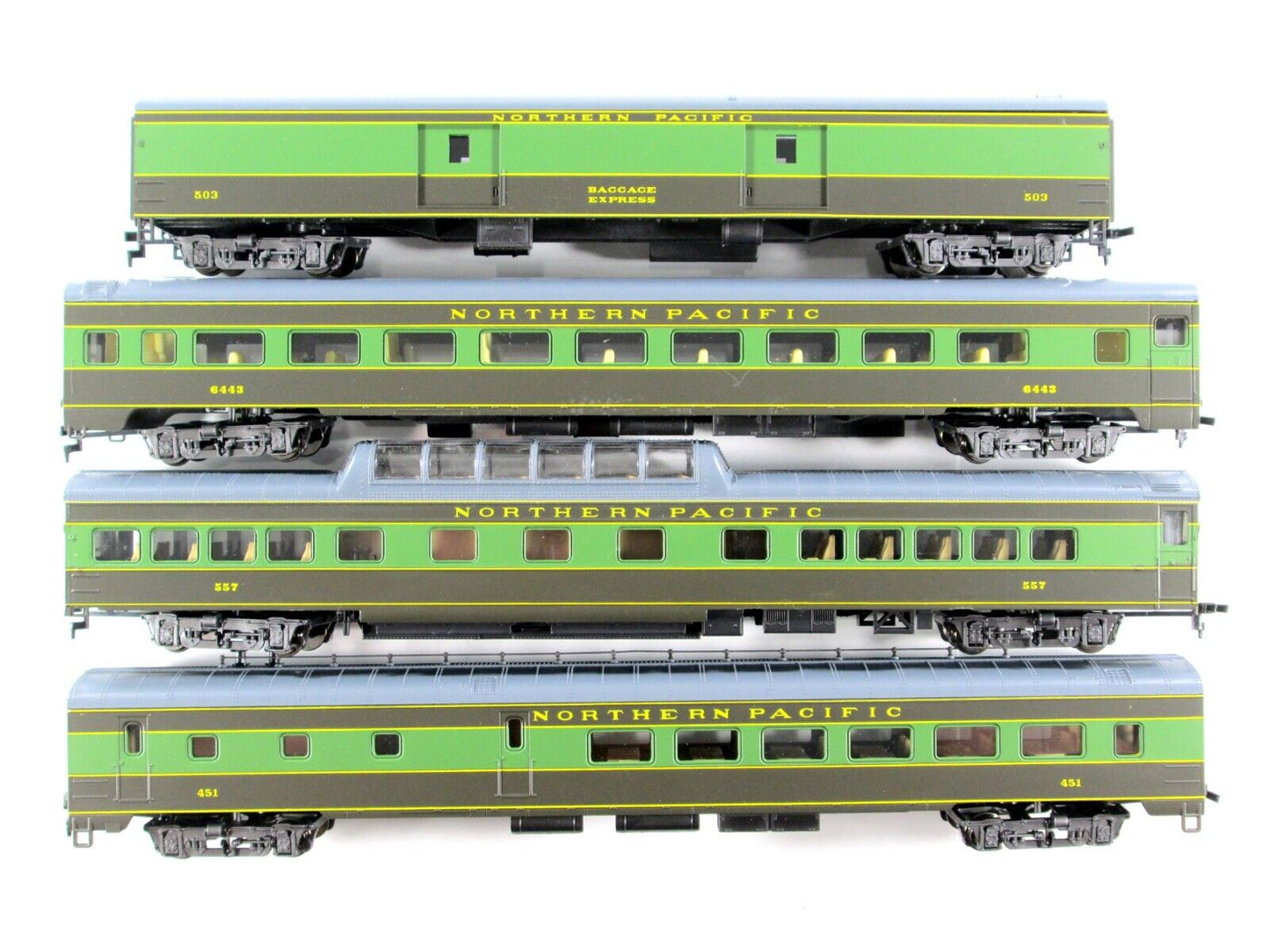 HO Scale NP Northern Pacific 1930s Lightweight Passenger Set A -- Rivarossi 6970