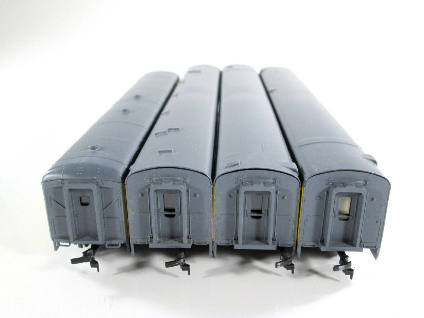 HO Scale UNION PACIFIC 1930s  *EXCURSION* Passenger 4-Car Set B - Rivarossi 6963
