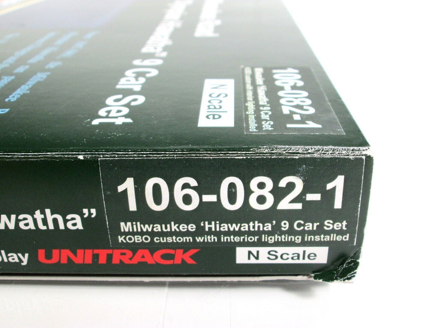 N Scale MILWAUKEE **OLYMPIAN HIAWATHA** 9-Car Set --- Kato 106-082-1 **LIGHTED**