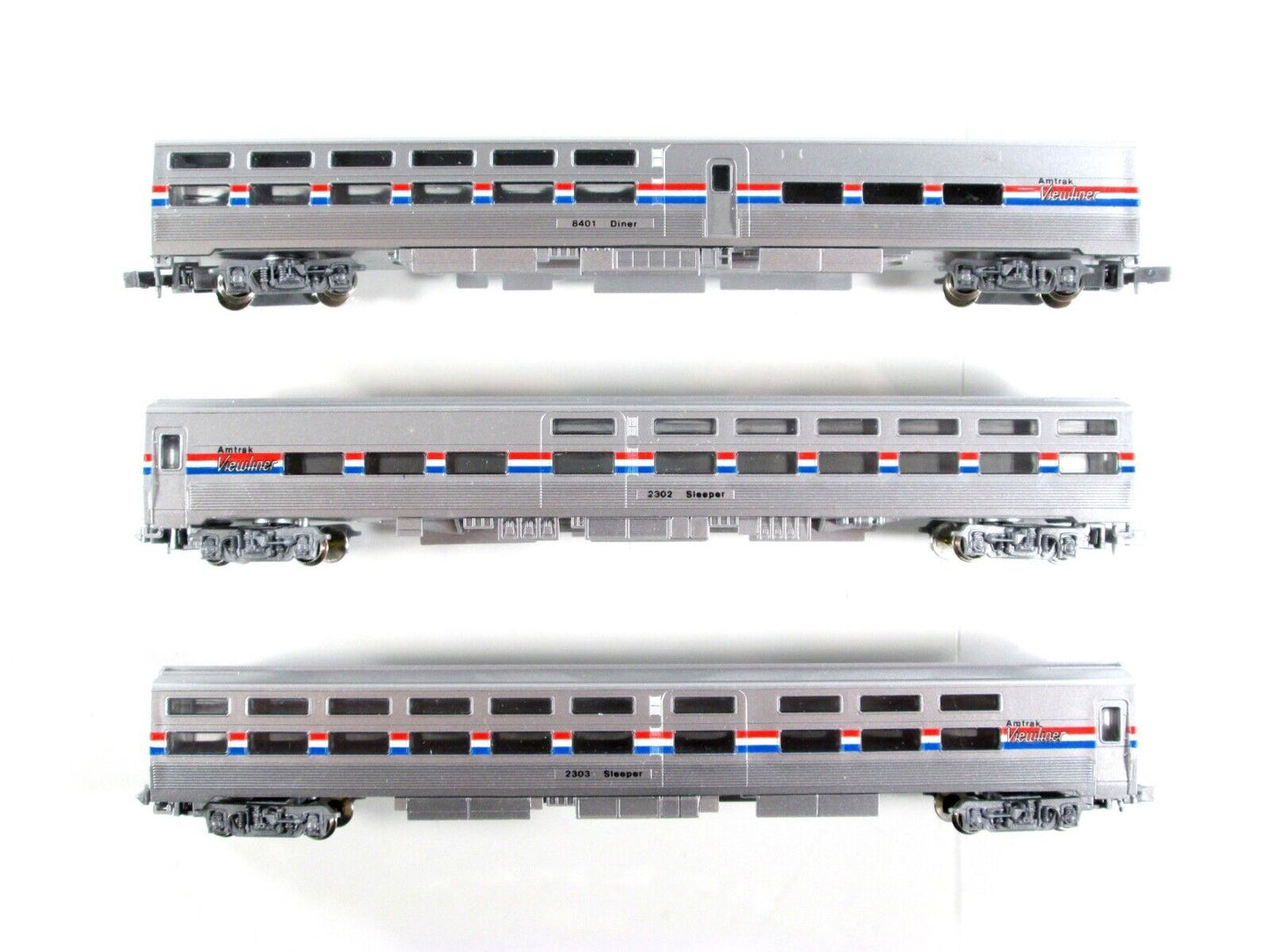 N Scale AMTRAK Phase III Viewliner Diner #8401 and Sleepers #2302, 2303 -Con-Cor