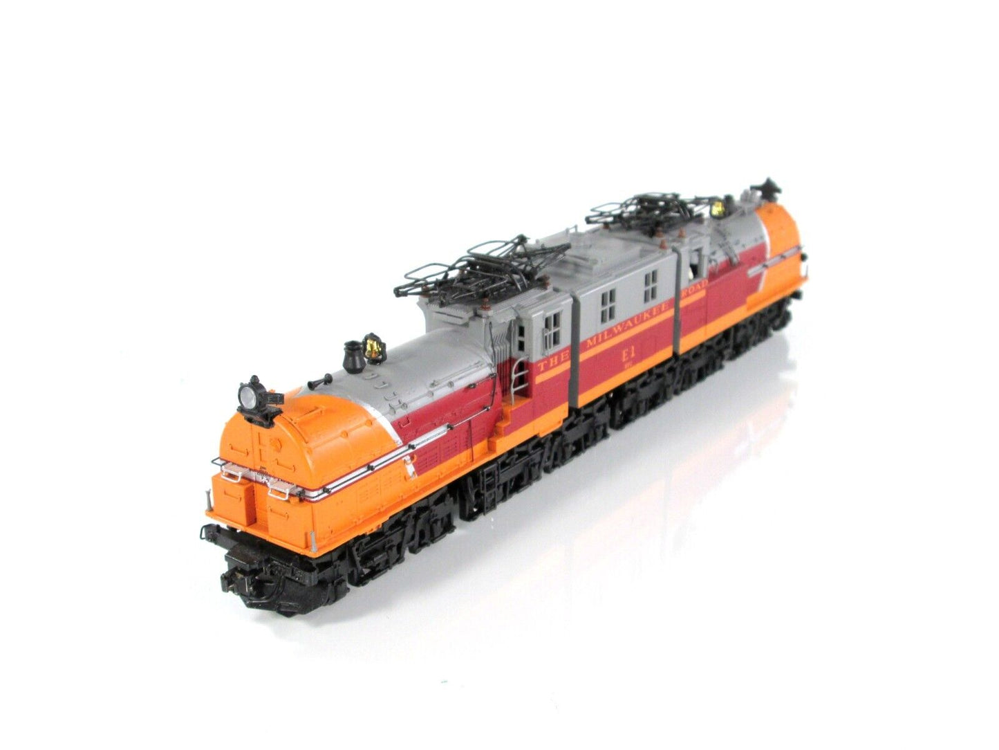 HO Scale **MILWAUKEE ROAD BI-POLAR ELECTRIC** #E-1,  MTH 80-2141 DCC Sound *READ