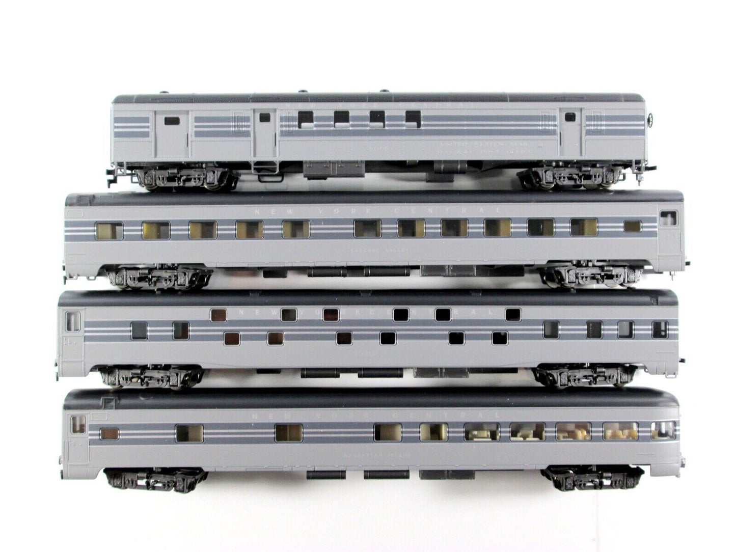 HO Scale NEW YORK CENTRAL 1930s Passenger 4-Car Set B, Interiors, Rivarossi 6947