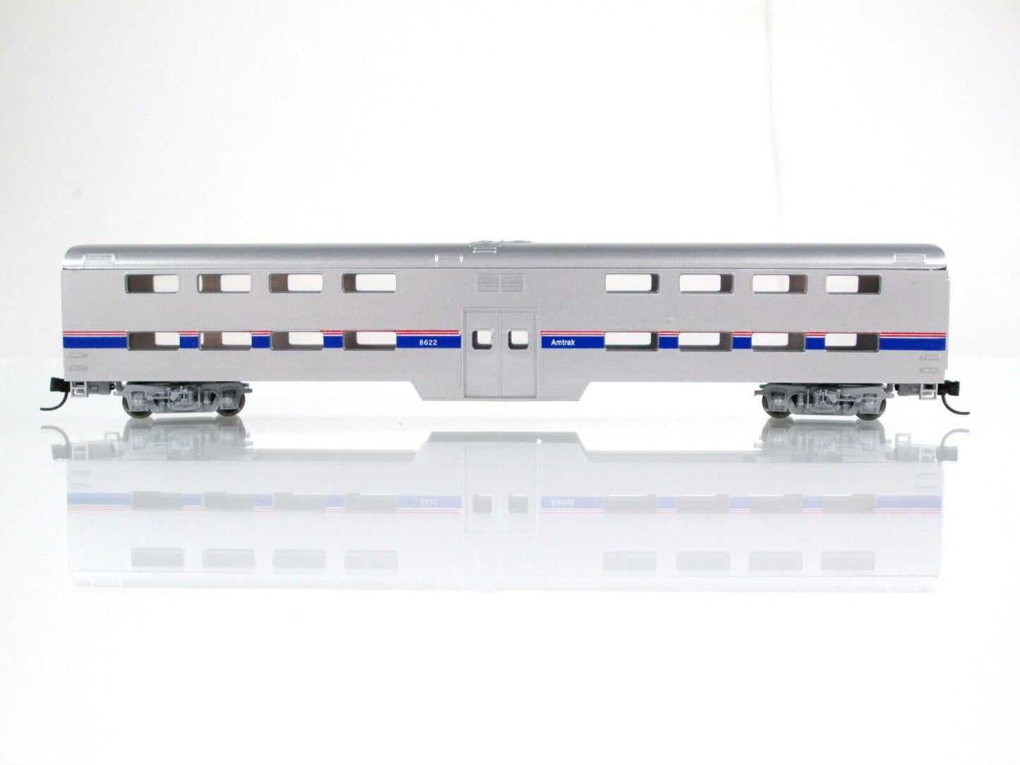 N Scale AMTRAK Phase 4 Budd Bi-Level Coach #8622 - Con-Cor 040526-2 **VERY RARE*