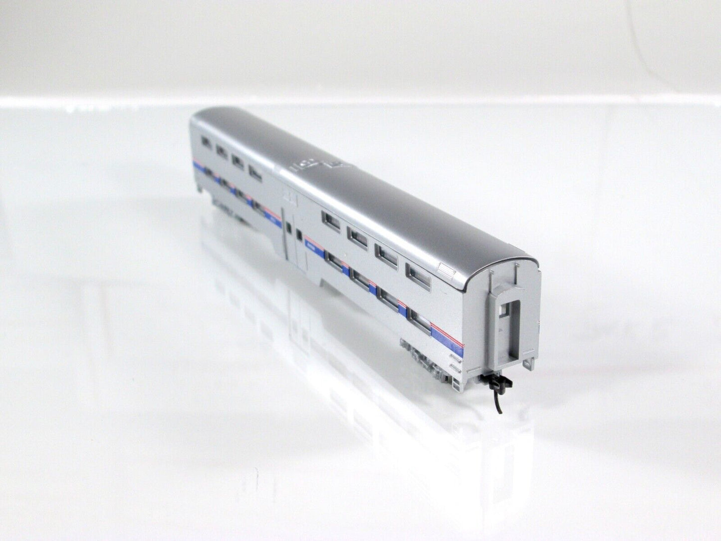 N Scale AMTRAK Phase 4 Budd Bi-Level Coach #8622 - Con-Cor 040526-2 **VERY RARE*