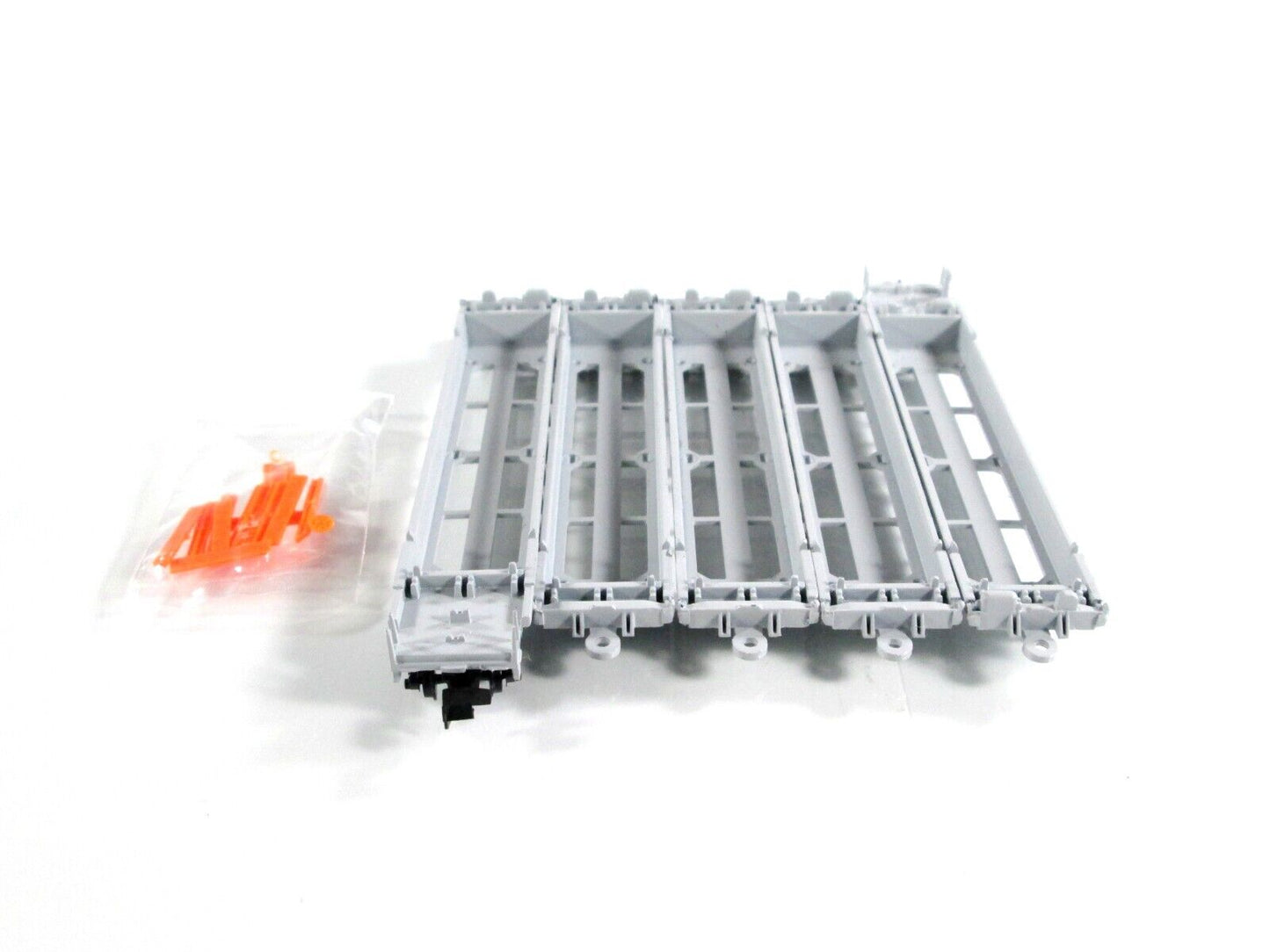 N SCALE Undecorated Thrall 5-Unit Articulated Well Stack Car - Walthers 932-8100