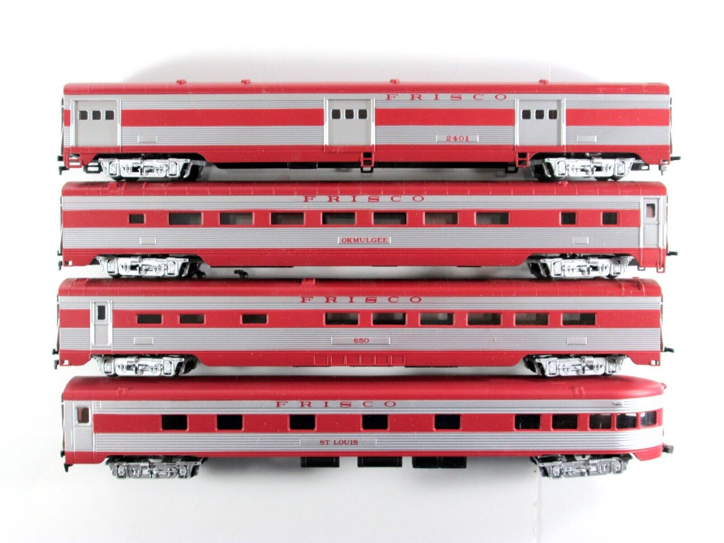 HO Scale FRISCO / SL-SF Lightweight Passenger Car 8-Pack Set - IHC 47878