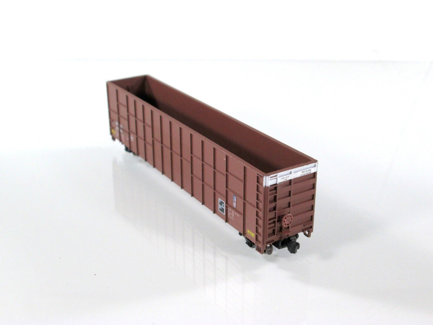 N Scale WestVaco **WAR Of The WORLDS** Graffiti Wood Chip Gondola -Deluxe 170803