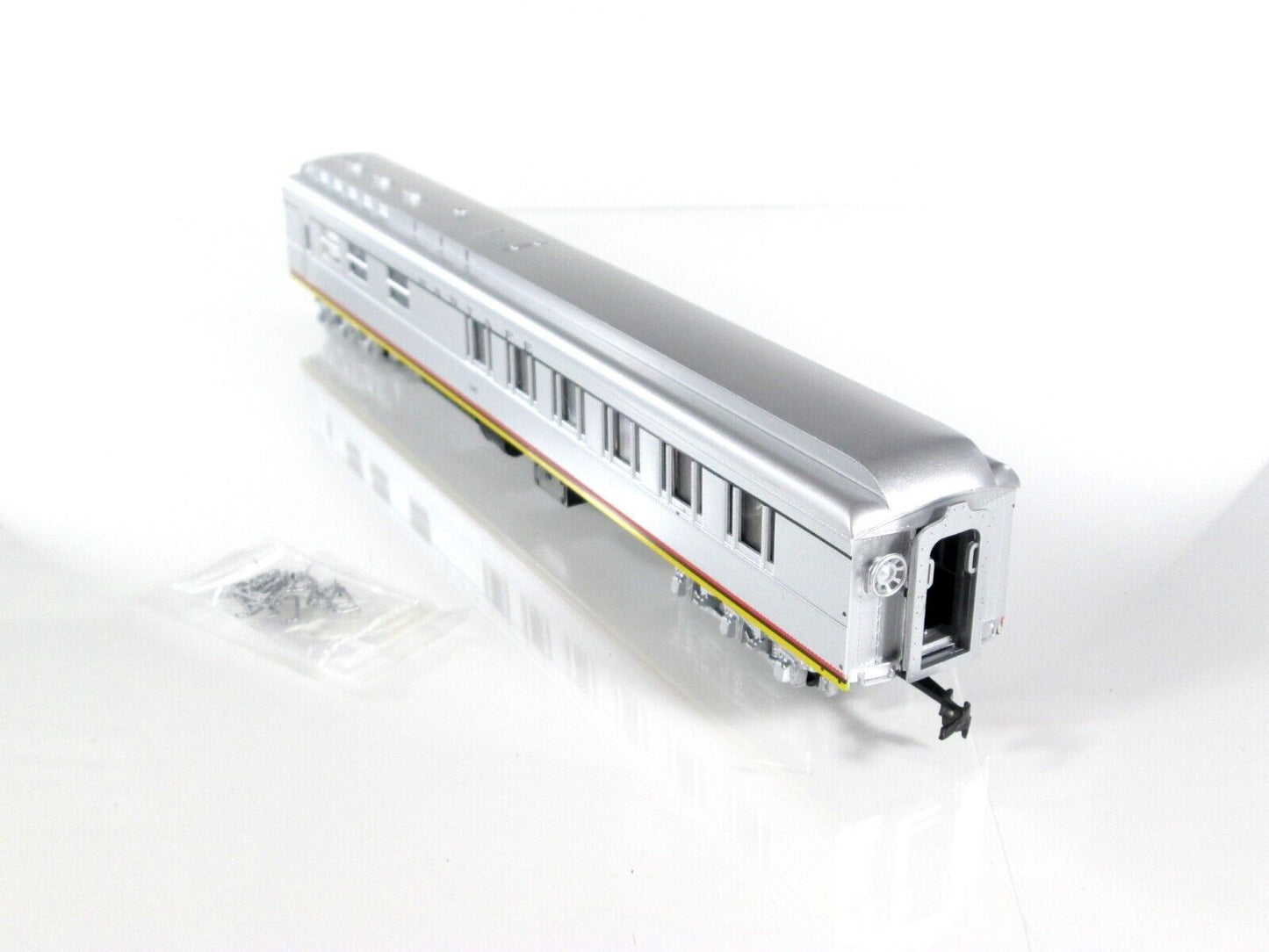 HO Scale SANTA FE ***VALLEY FLYER*** Heavyweight Passenger 8-Car Set - IHC 49038