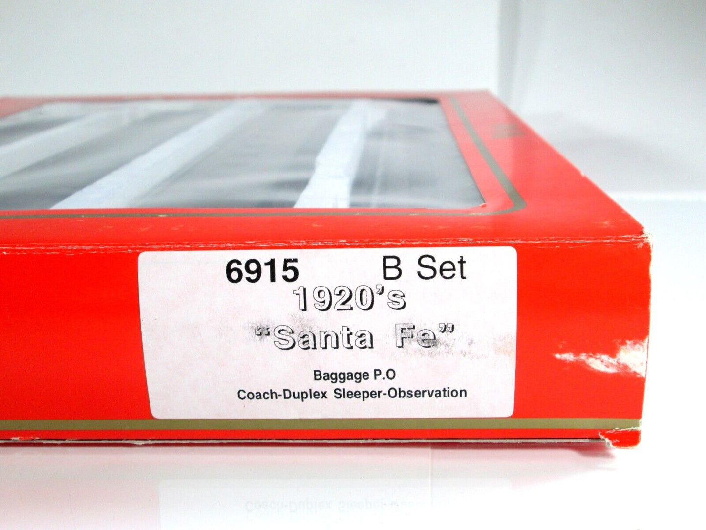 HO Scale ***SANTA FE*** 1920s Passenger & Interiors 4-Car Set B - Rivarossi 6915