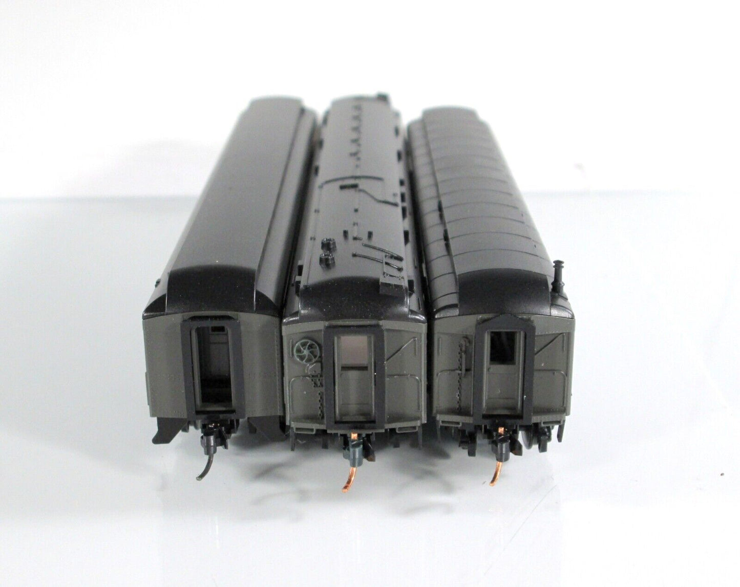 N Scale SOUTHERN Heavyweight - Baggage, Coach, Diner - 3-Car Set -- Micro Trains