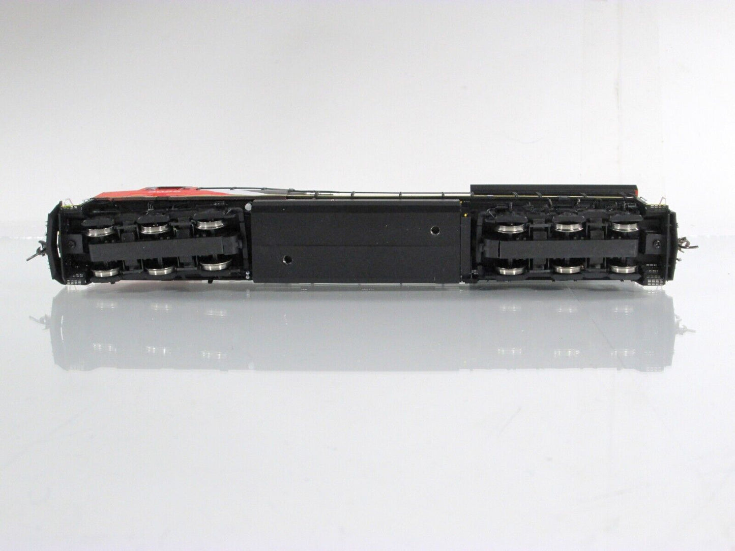 HO Scale CANADIAN NATIONAL ET44AC Diesel, CN #3088 - Intermountain DCC Lok Sound