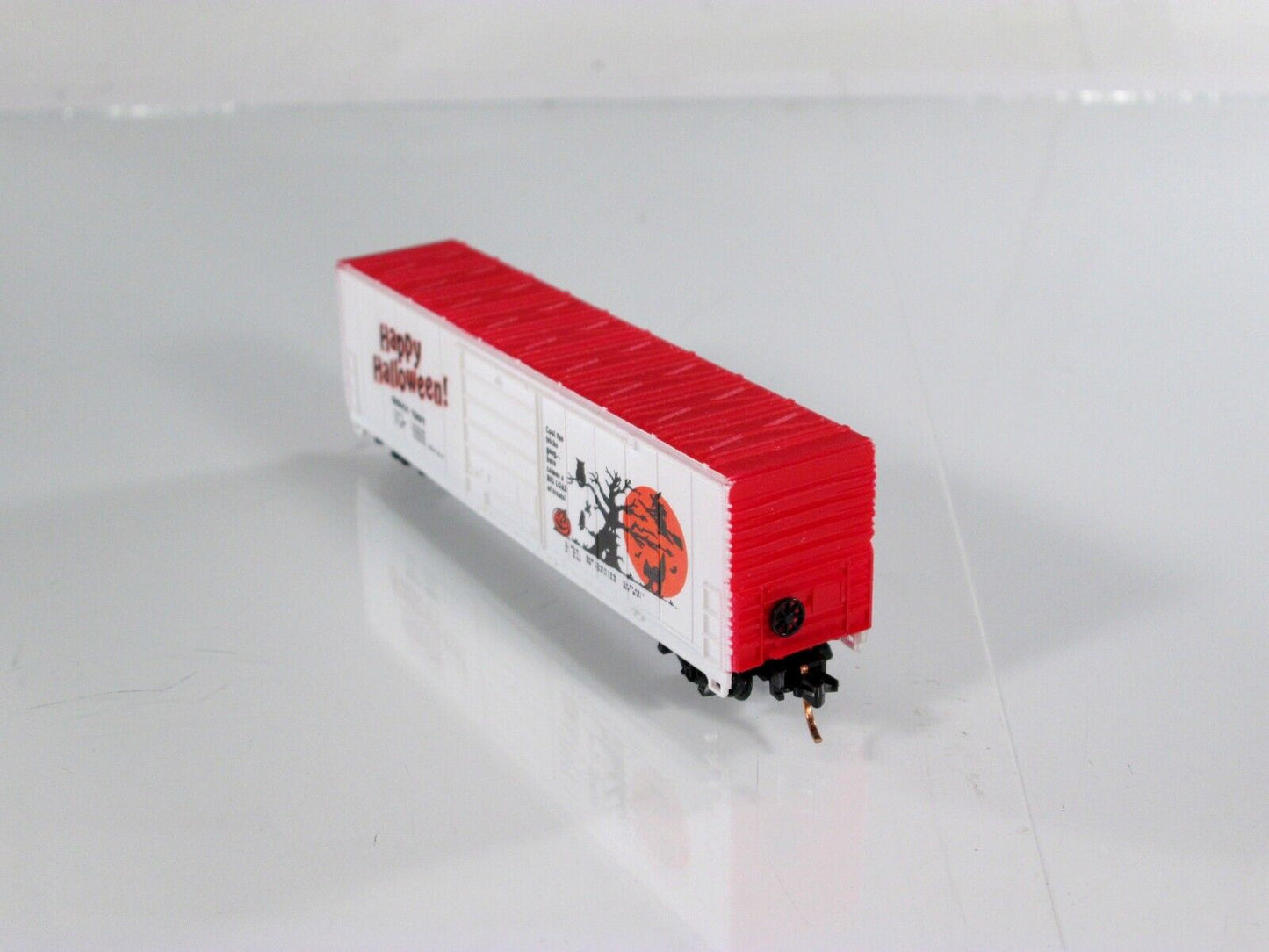 N Scale Happy HALLOWEEN Box Car BBHX 1991 -Bev-Bel 2193, Micro Trains Clpr *RARE