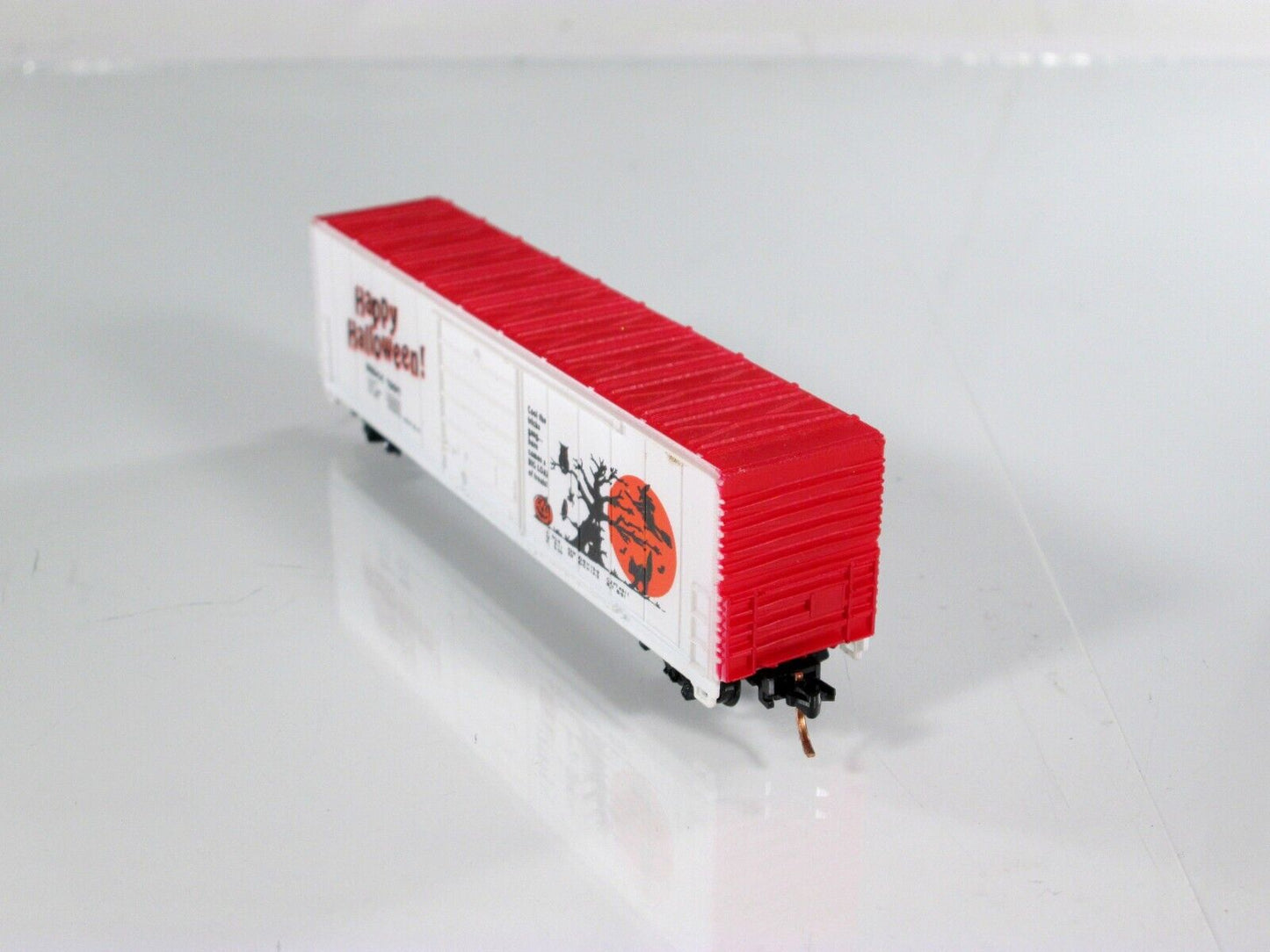 N Scale Happy HALLOWEEN Box Car BBHX 1991 -Bev-Bel 2193, Micro Trains Clpr *RARE
