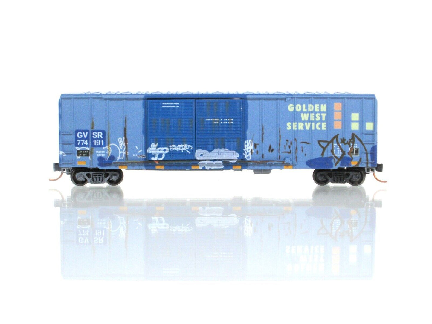 N Scale *GOLDEN WEST* Weathered, Graffiti Box Car #774191 -Micro Trains 03044190
