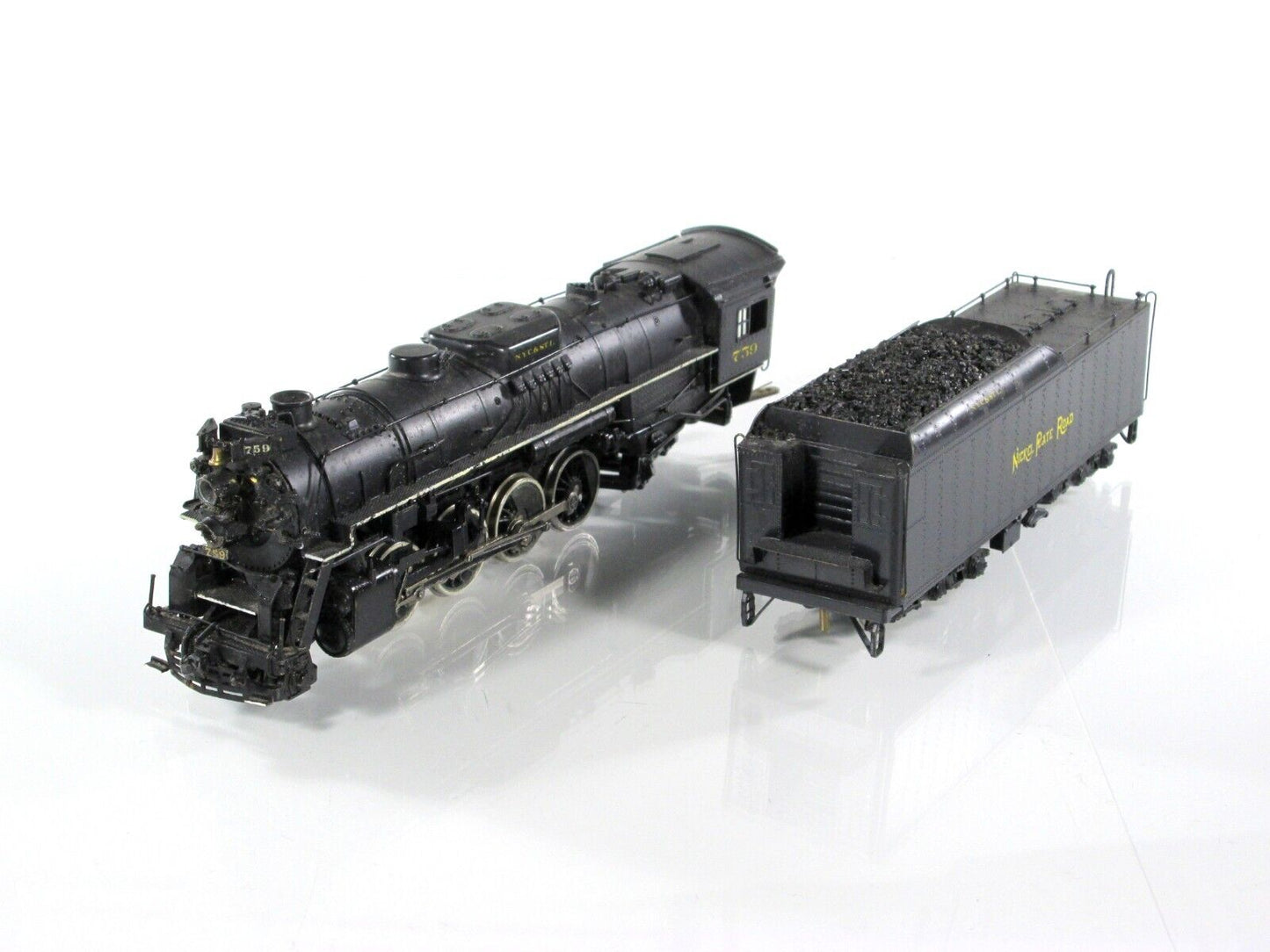 HO Scale BRASS Nickel Plate Road 2-8-4 Berkshire Locomotive #759 - United Models