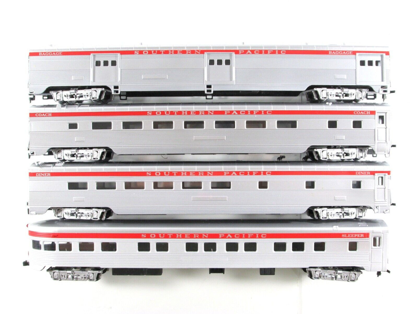 HO Scale SOUTHERN PACIFIC / SP  Lightweight Passenger Car 8-Pack Set - IHC 47958