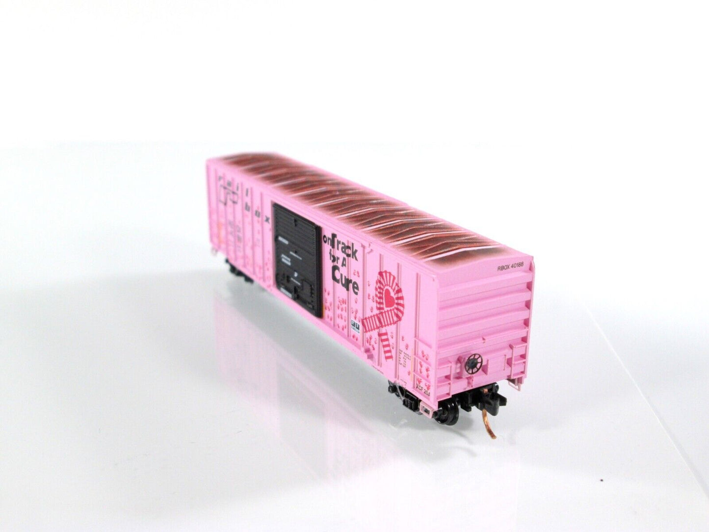 N Scale ***RAILBOX Breast Cancer*** Boxcar w/ Handprints - Micro Trains 02500106