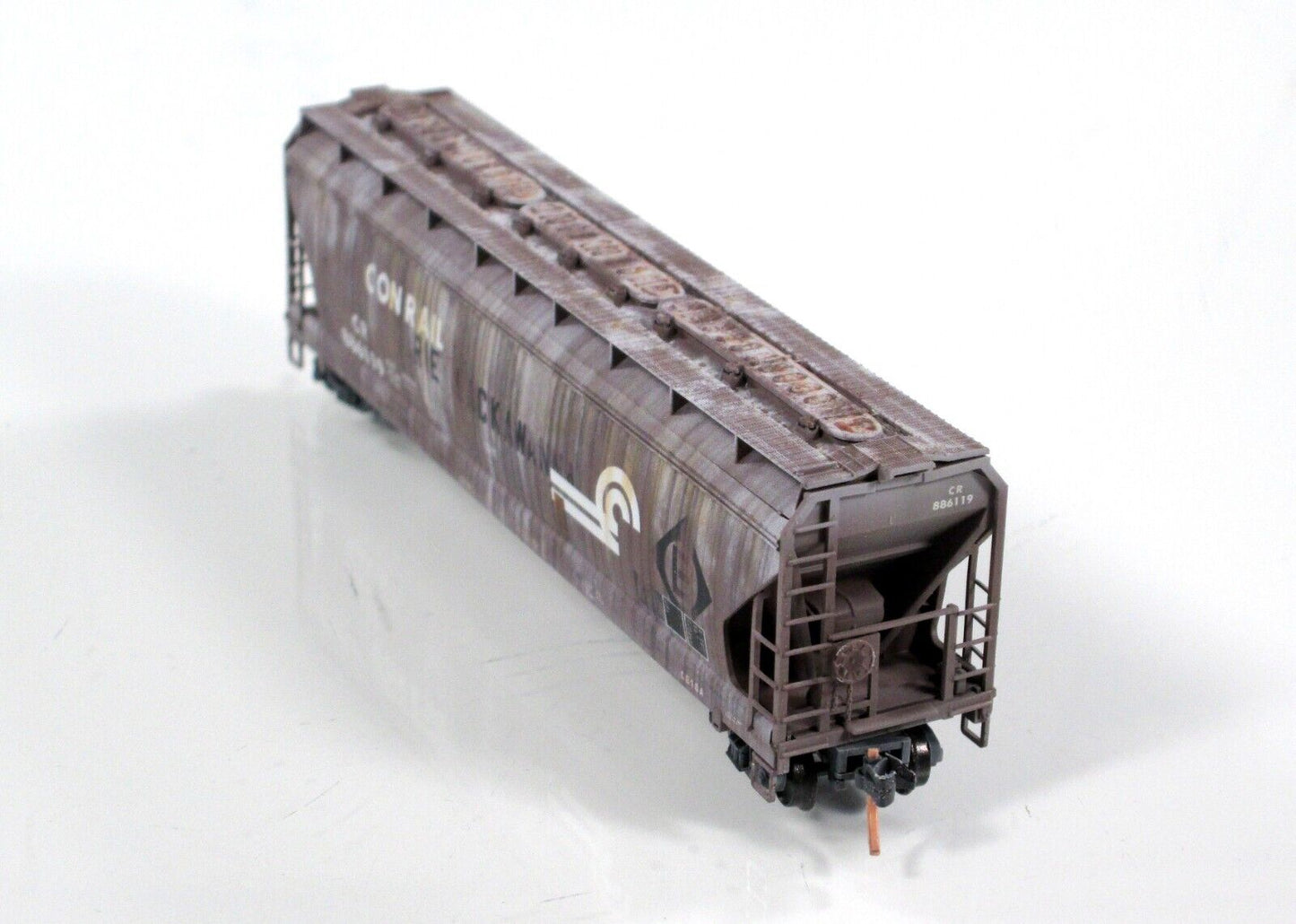 N Scale ***CONRAIL ex-EL*** Weathered 3-Bay Hopper ------- Micro Trains 09444490