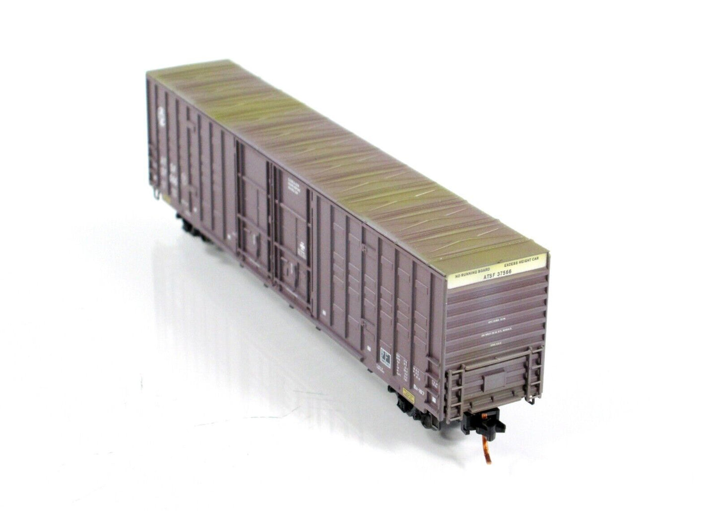 N Scale ***SANTA FE*** Weathered & Graffiti 60' Box Car -- Micro Trains 10344060