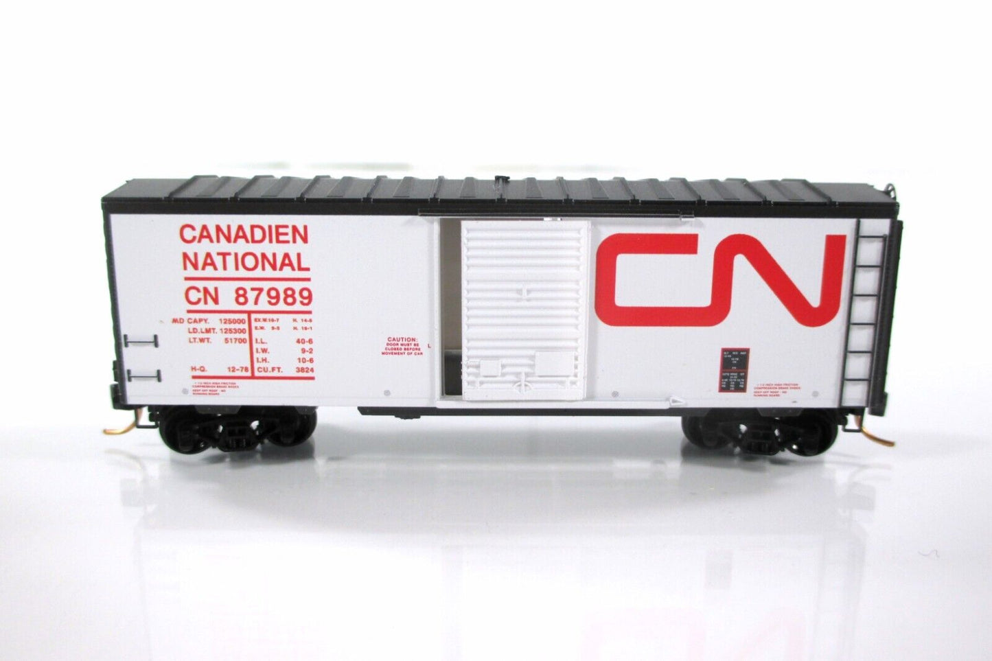 N Scale CANADIAN NATIONAL **IMPACT** Transparent Box Car - Micro Trains 07300250