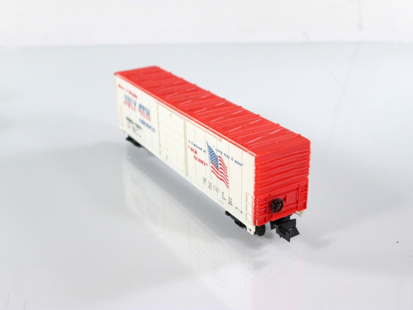 N Scale JULY 4th *Happy Birthday* *Old Glory* Box Car - BBID 1991 - Bev-Bel 2175