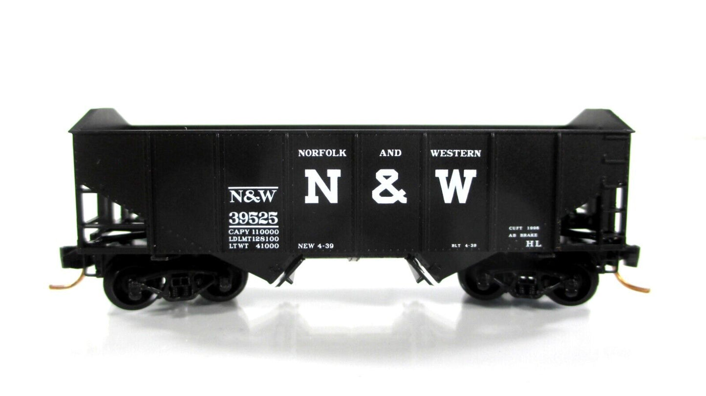 N Scale ***NORFOLK & WESTERN** 2-Bay Coal Hopper 4-Pack - Micro Trains 99300012