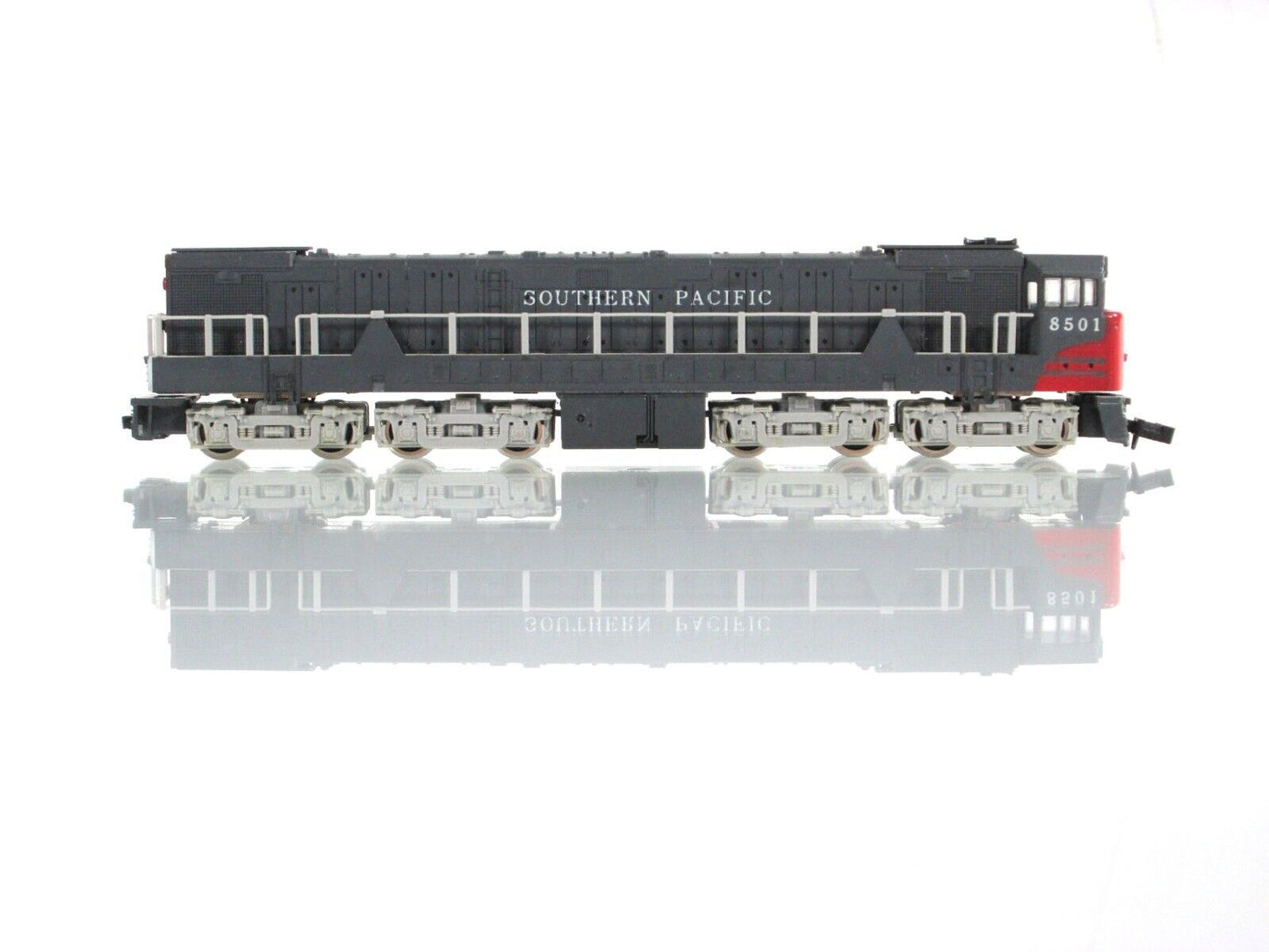 N Scale **SOUTHERN PACIFIC **U50** Locomotive, SP 8501 - Con-Cor 3301C **project