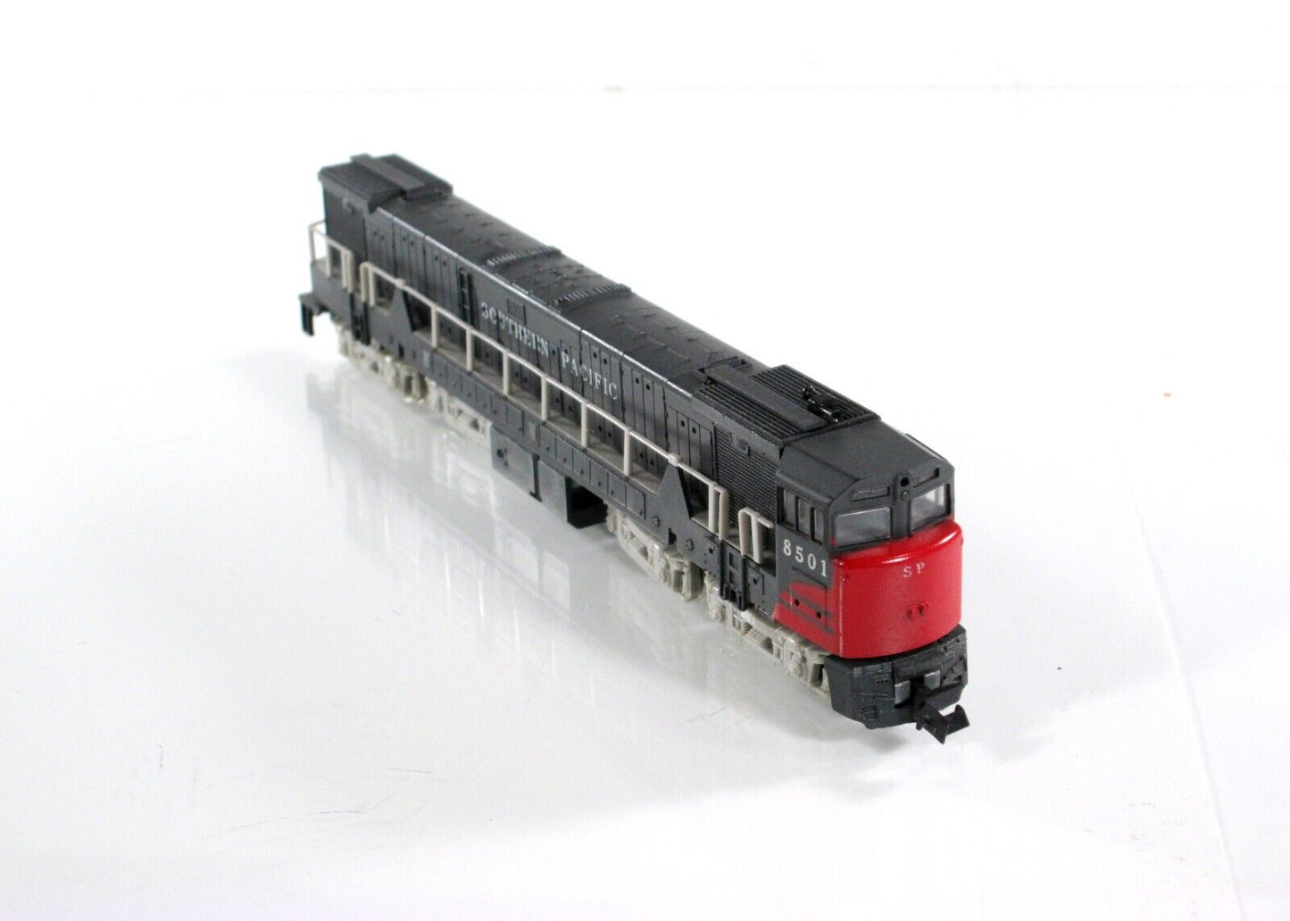 N Scale **SOUTHERN PACIFIC **U50** Locomotive, SP 8501 - Con-Cor 3301C **project