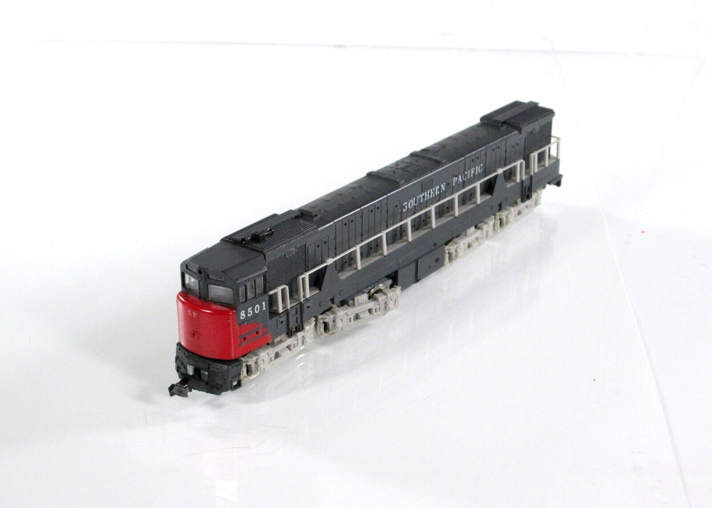 N Scale **SOUTHERN PACIFIC **U50** Locomotive, SP 8501 - Con-Cor 3301C **project