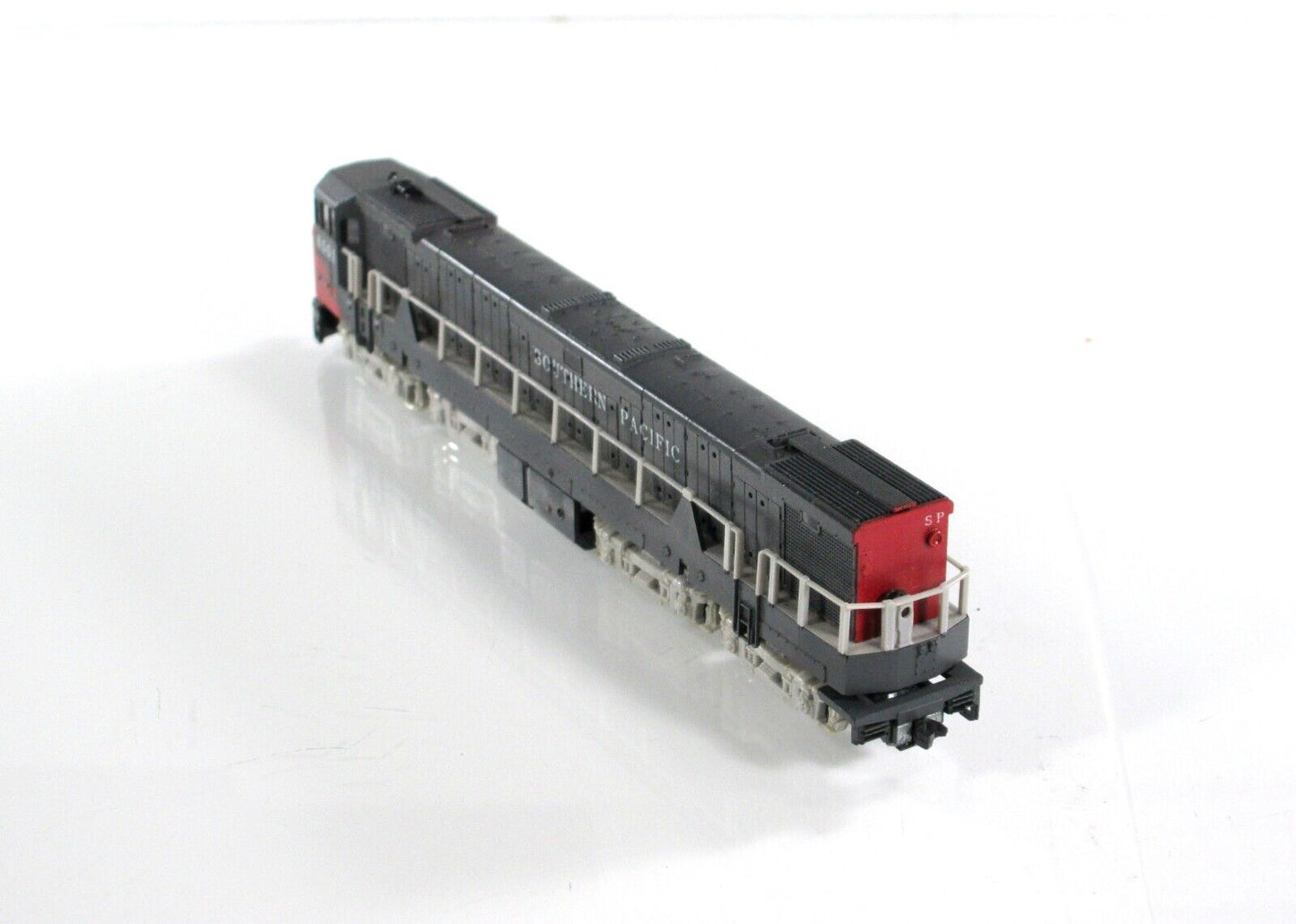 N Scale **SOUTHERN PACIFIC **U50** Locomotive, SP 8501 - Con-Cor 3301C **project