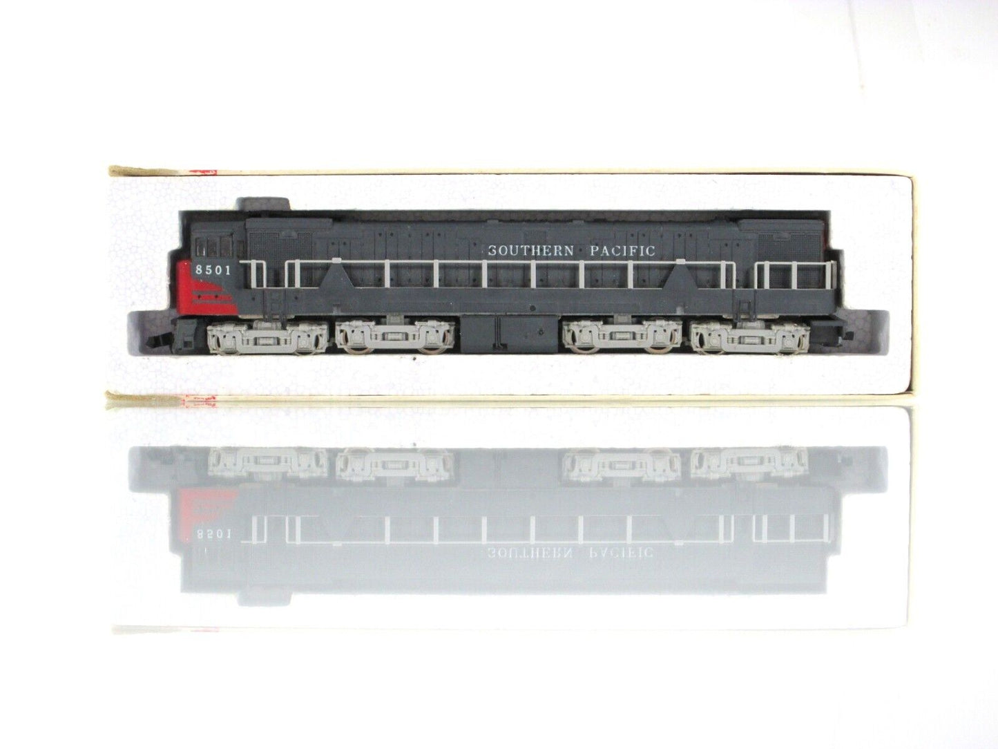 N Scale **SOUTHERN PACIFIC **U50** Locomotive, SP 8501 - Con-Cor 3301C **project