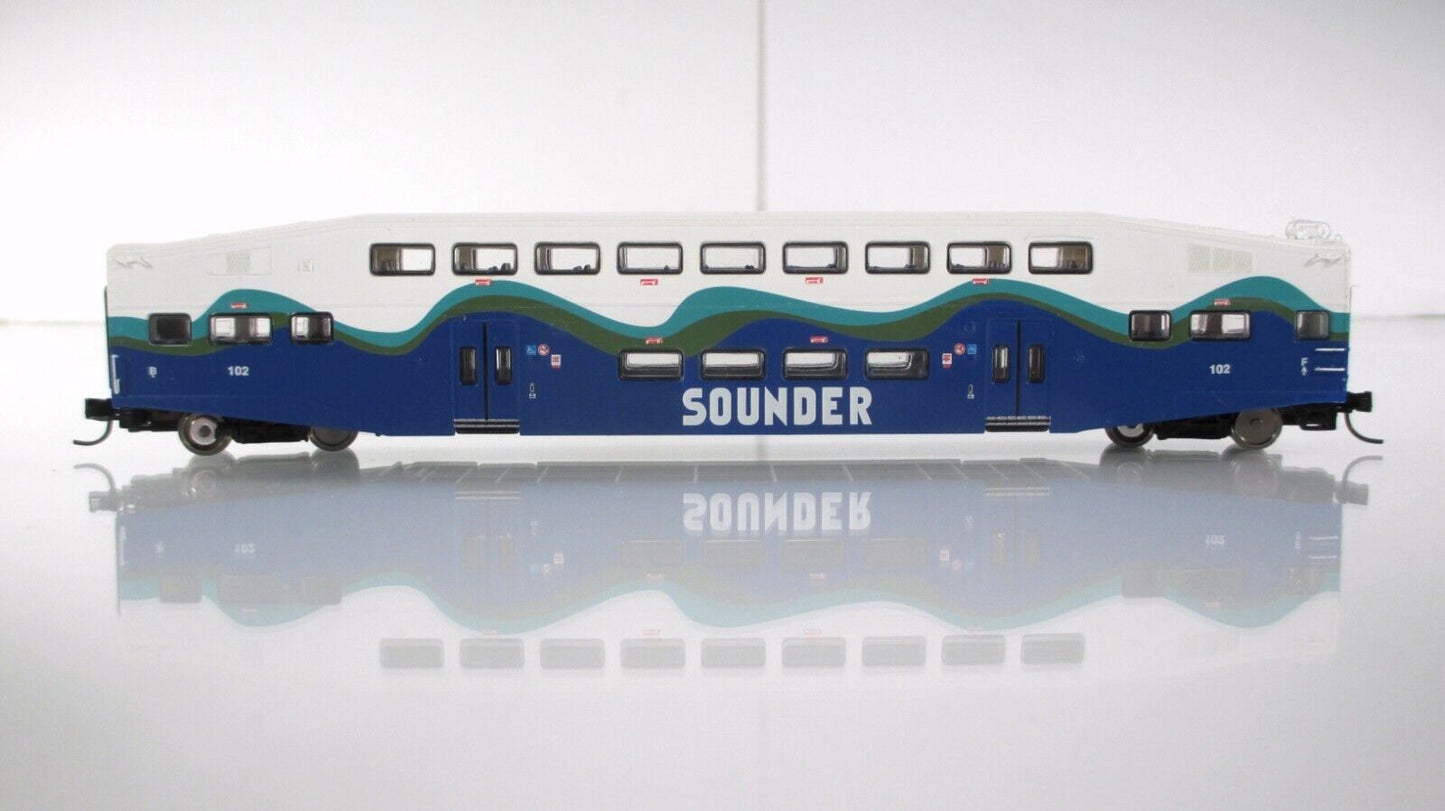 N Scale **SEATTLE SOUNDER** Bombardier Commuter Control Car #102 - Athearn 10123
