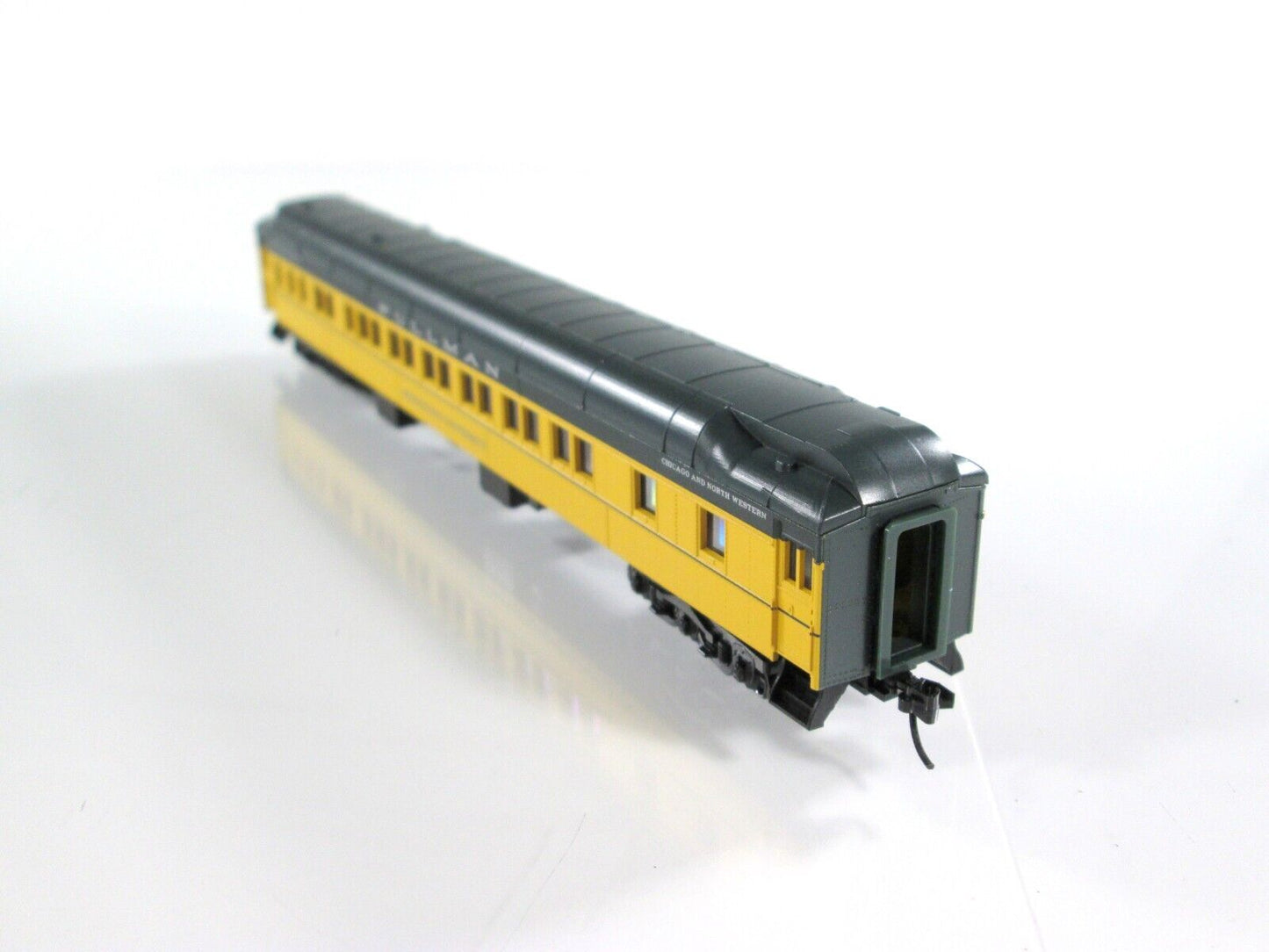 N Scale CHICAGO and NORTH WESTERN Heavyweight Passenger 3-Car Set -Micro Trains