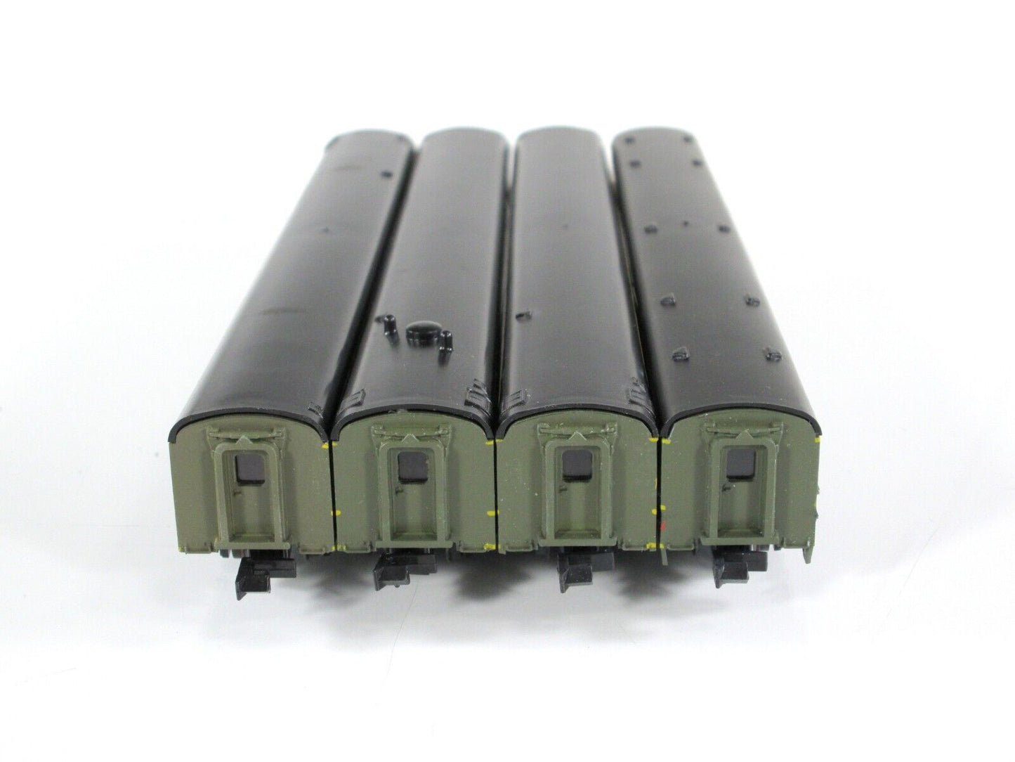 N Scale CANADIAN NATIONAL Lightweight Passenger Car 4-Pack Set ---- Con-Cor