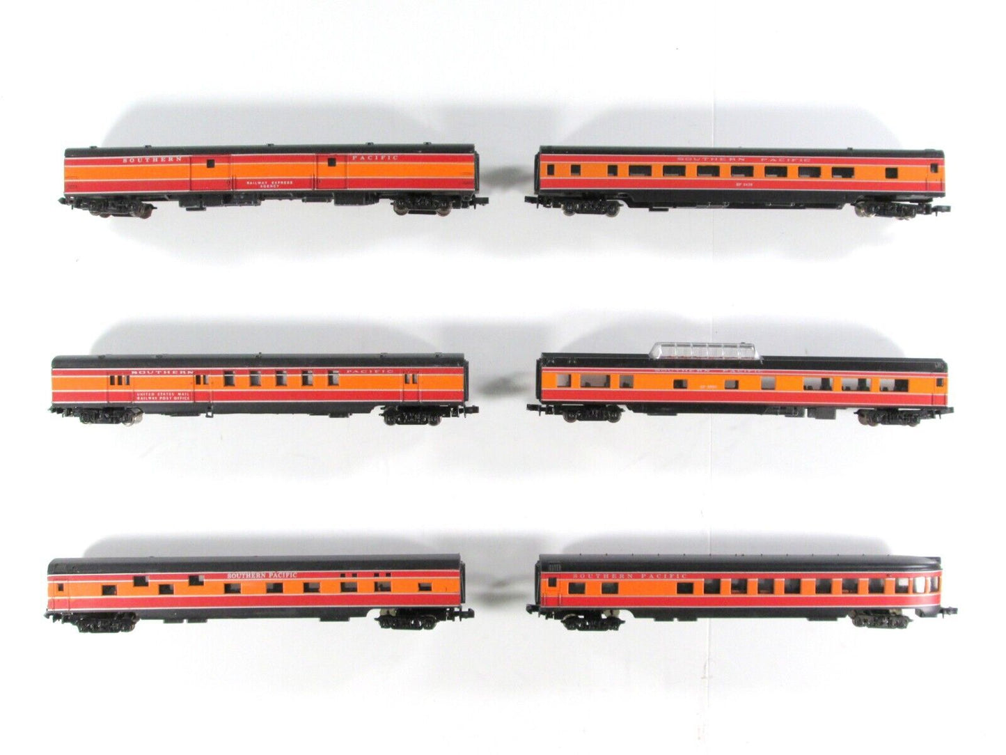 N Scale SOUTHERN PACIFIC ***DAYLIGHT*** Lightweight Passenger 6-Car Set -Con-Cor