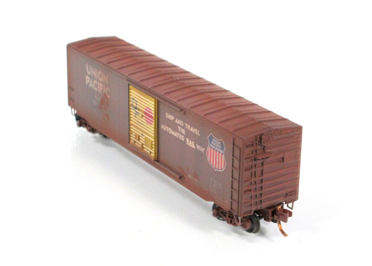 N Scale **UNION PACIFIC** Weathered Box Car, UP #507416 -- Micro Trains 07752050