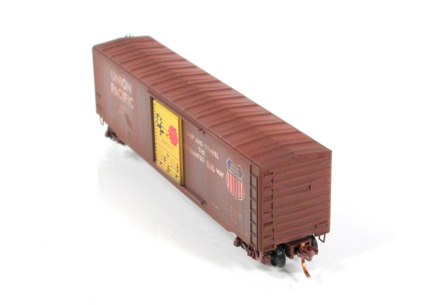 N Scale **UNION PACIFIC** Weathered Box Car, UP #507416 -- Micro Trains 07752050