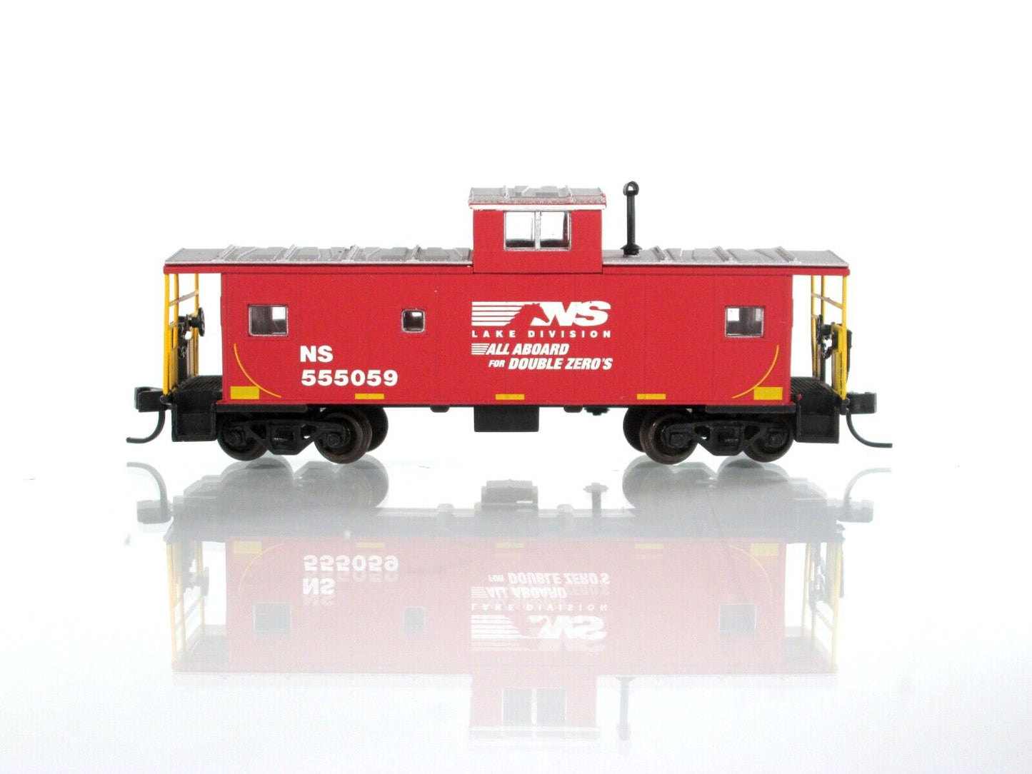 N Scale **NORFOLK SOUTHERN** Lake Division Caboose #555059 -Atlas Special **RARE