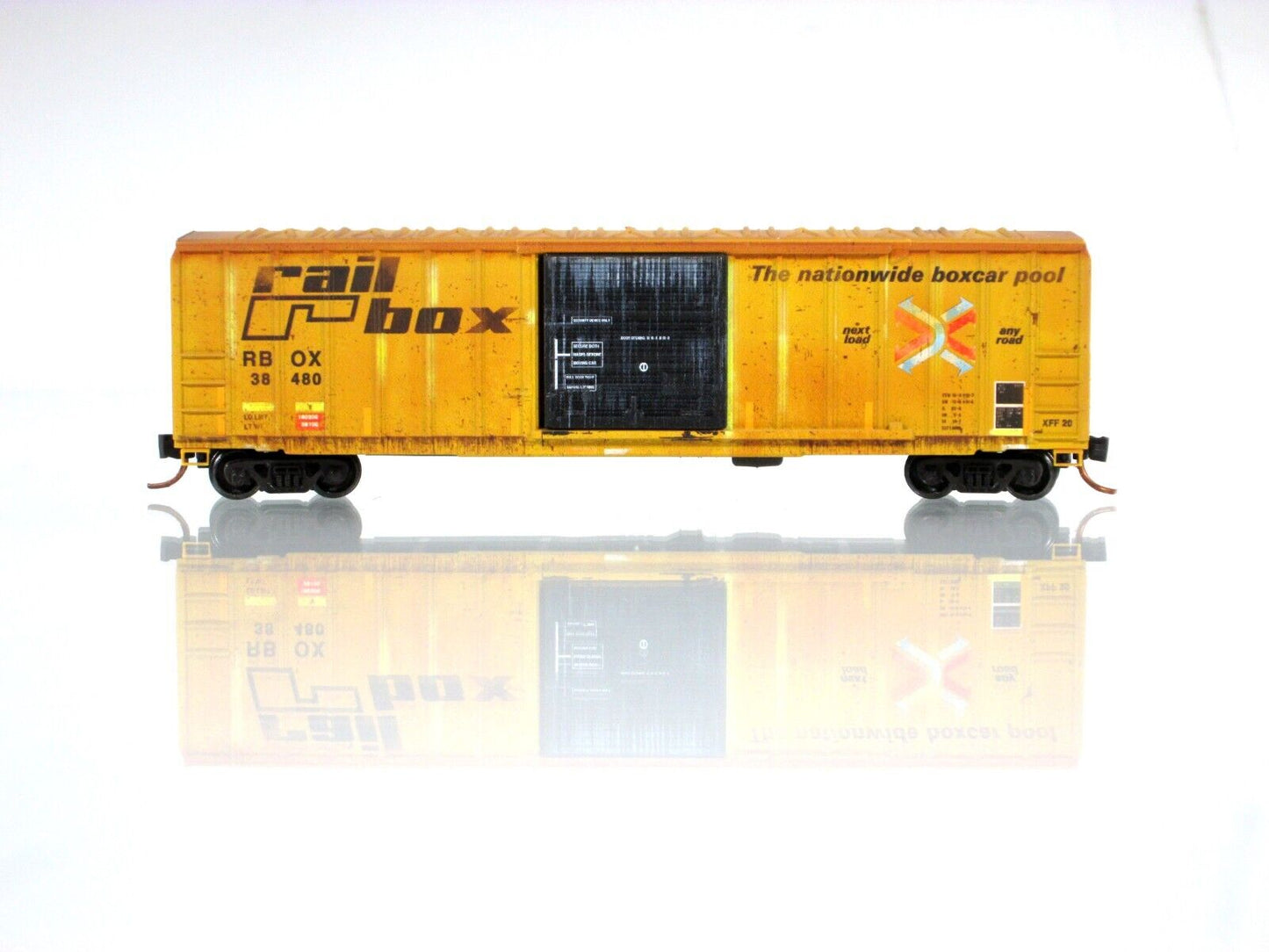 N Scale **RAILBOX GRAFFITI** Box Car #38480 - Micro Trains NSE MTL 16-208 *RARE*